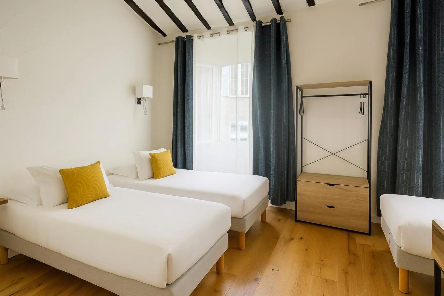 Bed in Hôtel Posta Vecchia