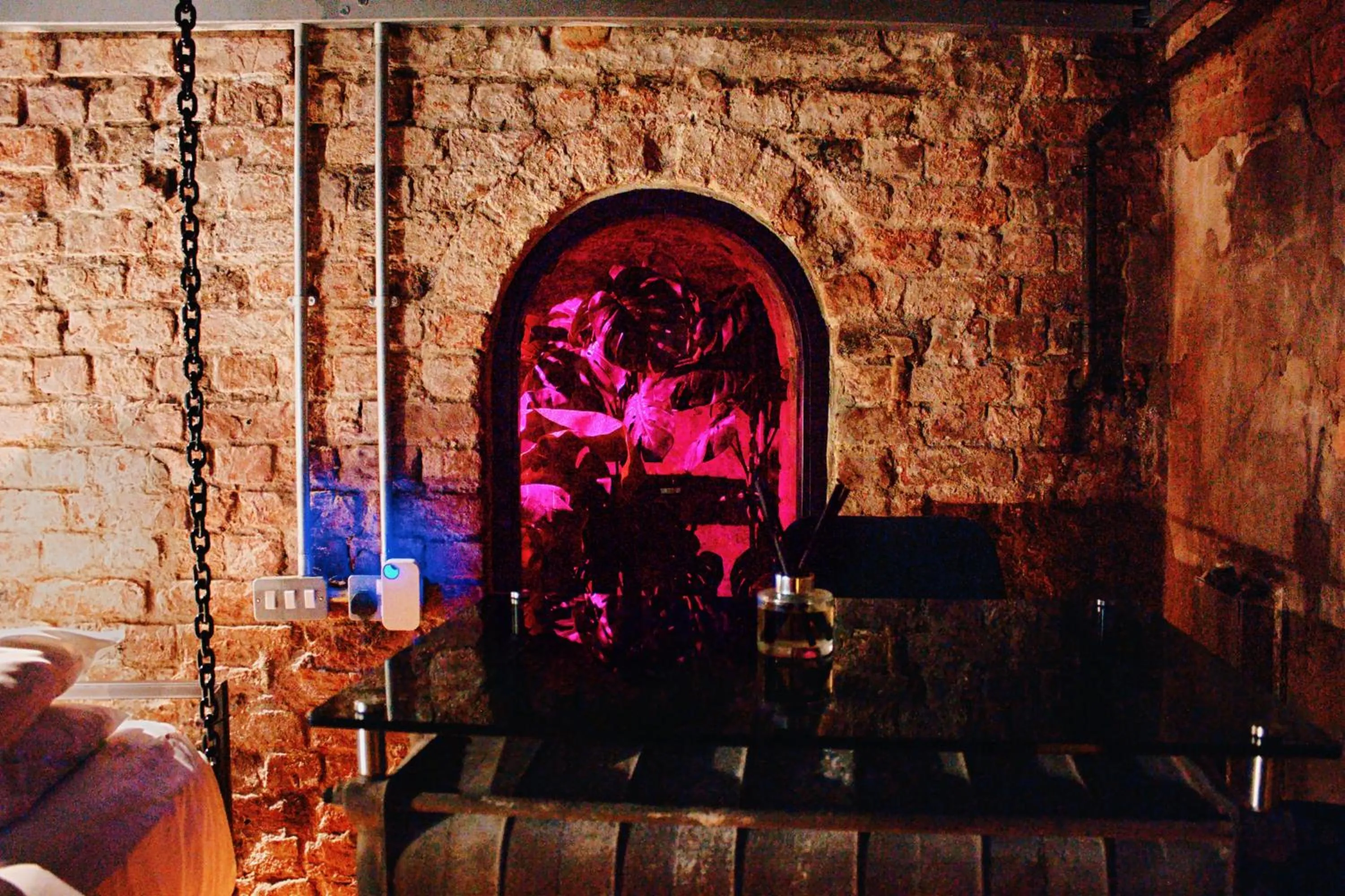 Decorative detail in Impossible Motel