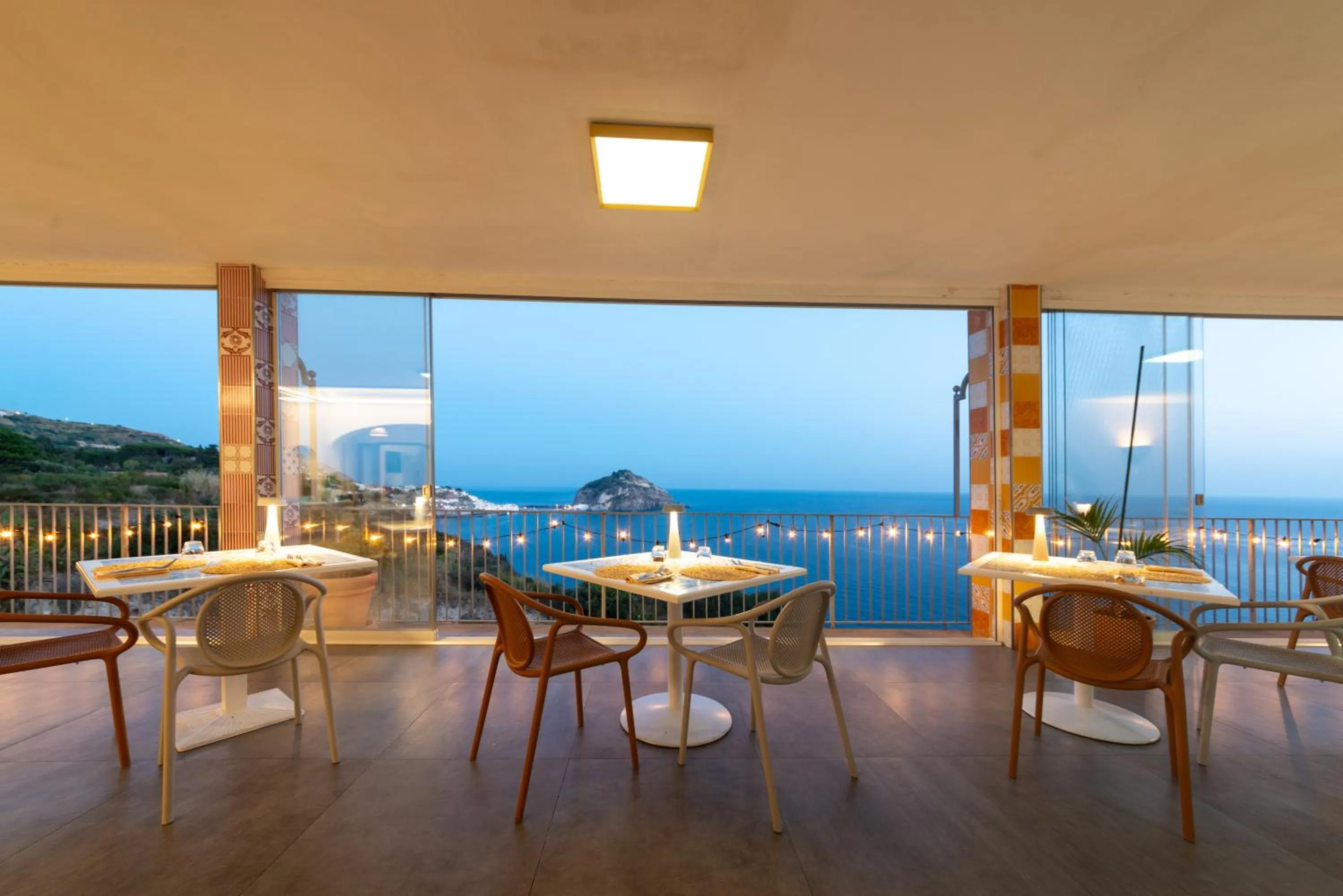 Restaurant/places to eat in Hotel Torre Sant'Angelo