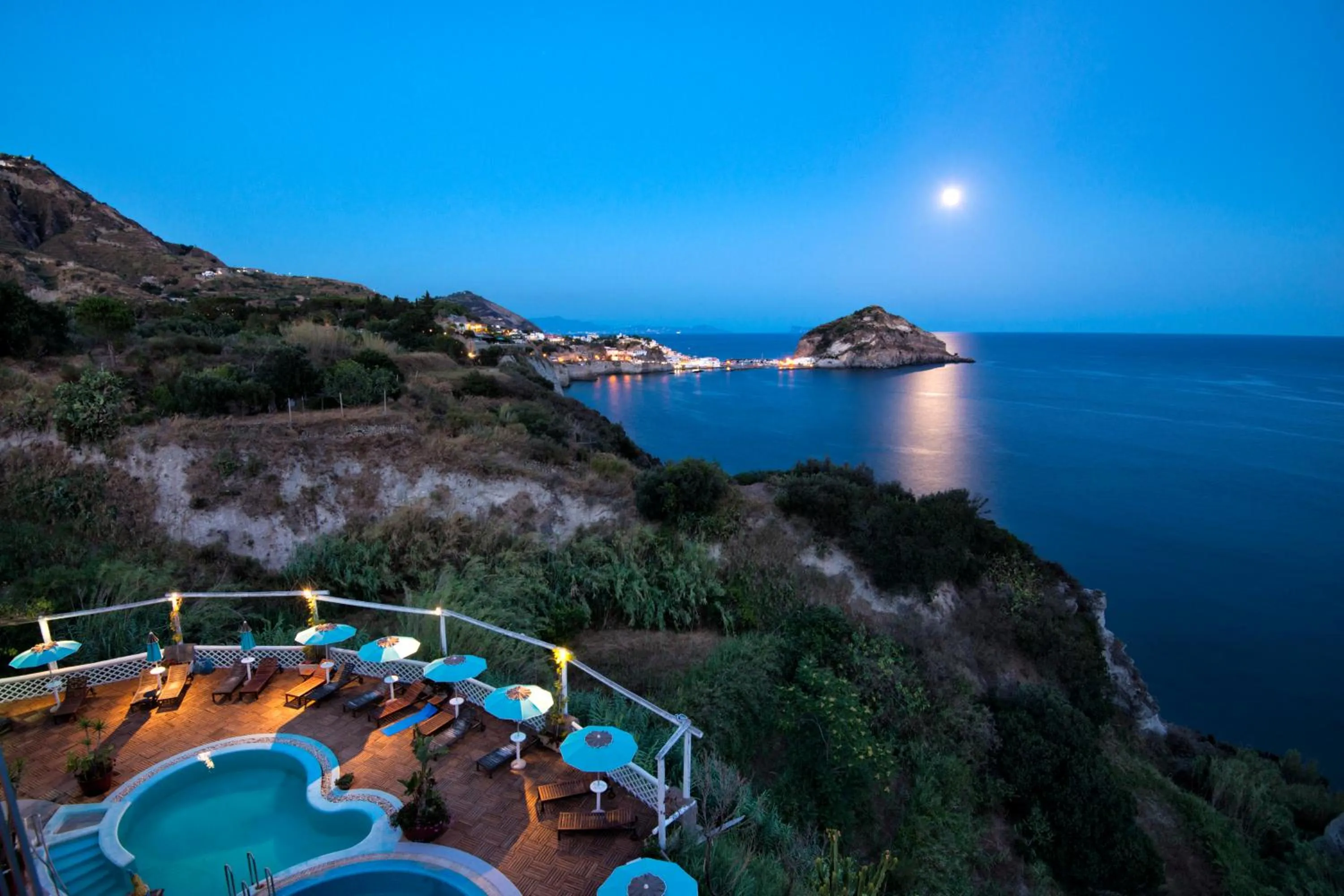 Restaurant/places to eat in Hotel Torre Sant'Angelo