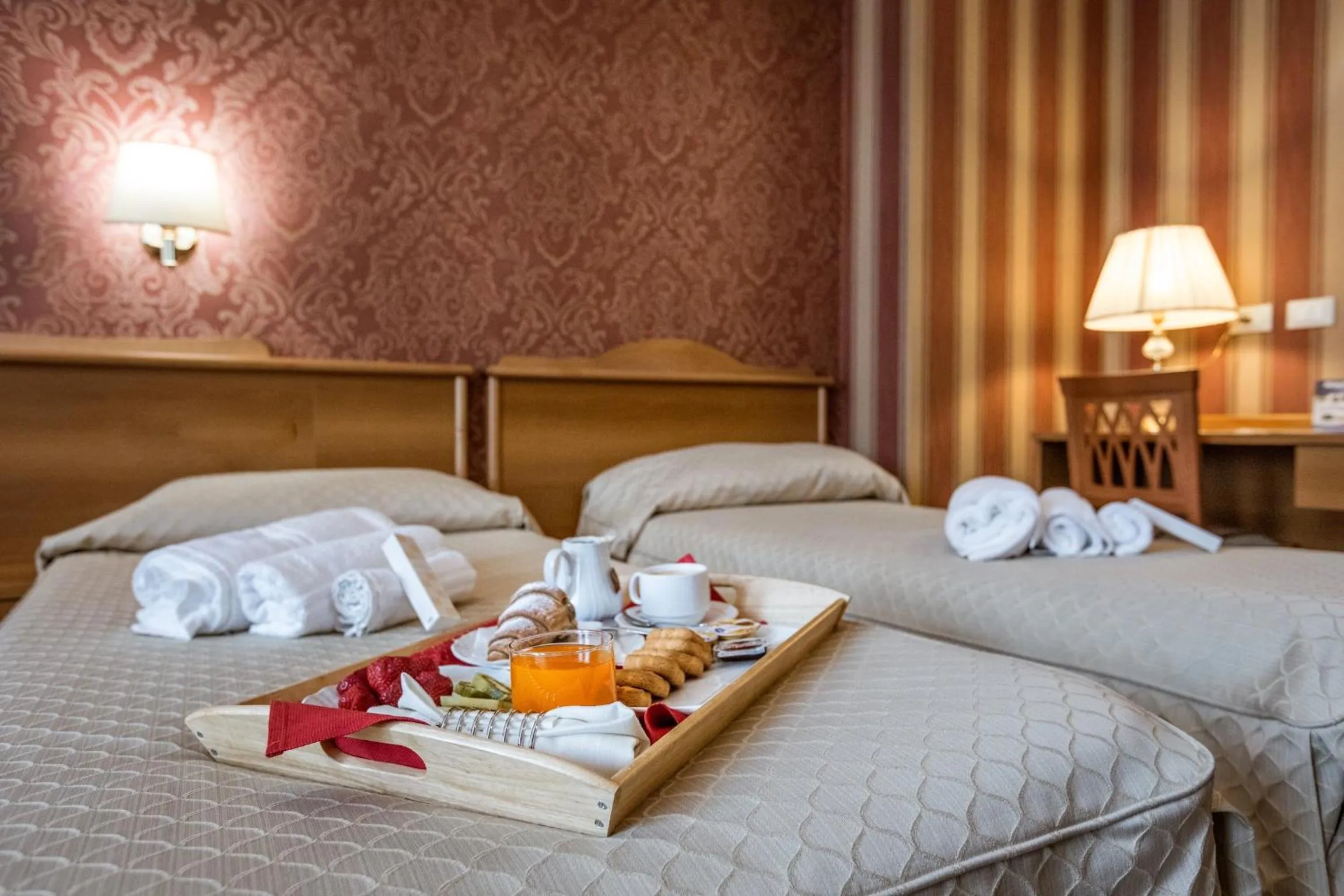 Food and drinks in Hotel Sorriso