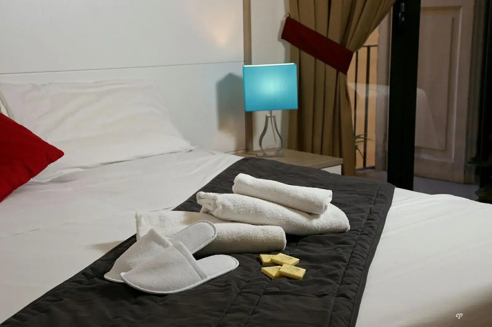 Bed in Caravaggio Hotel Bed in Caravaggio Hotel