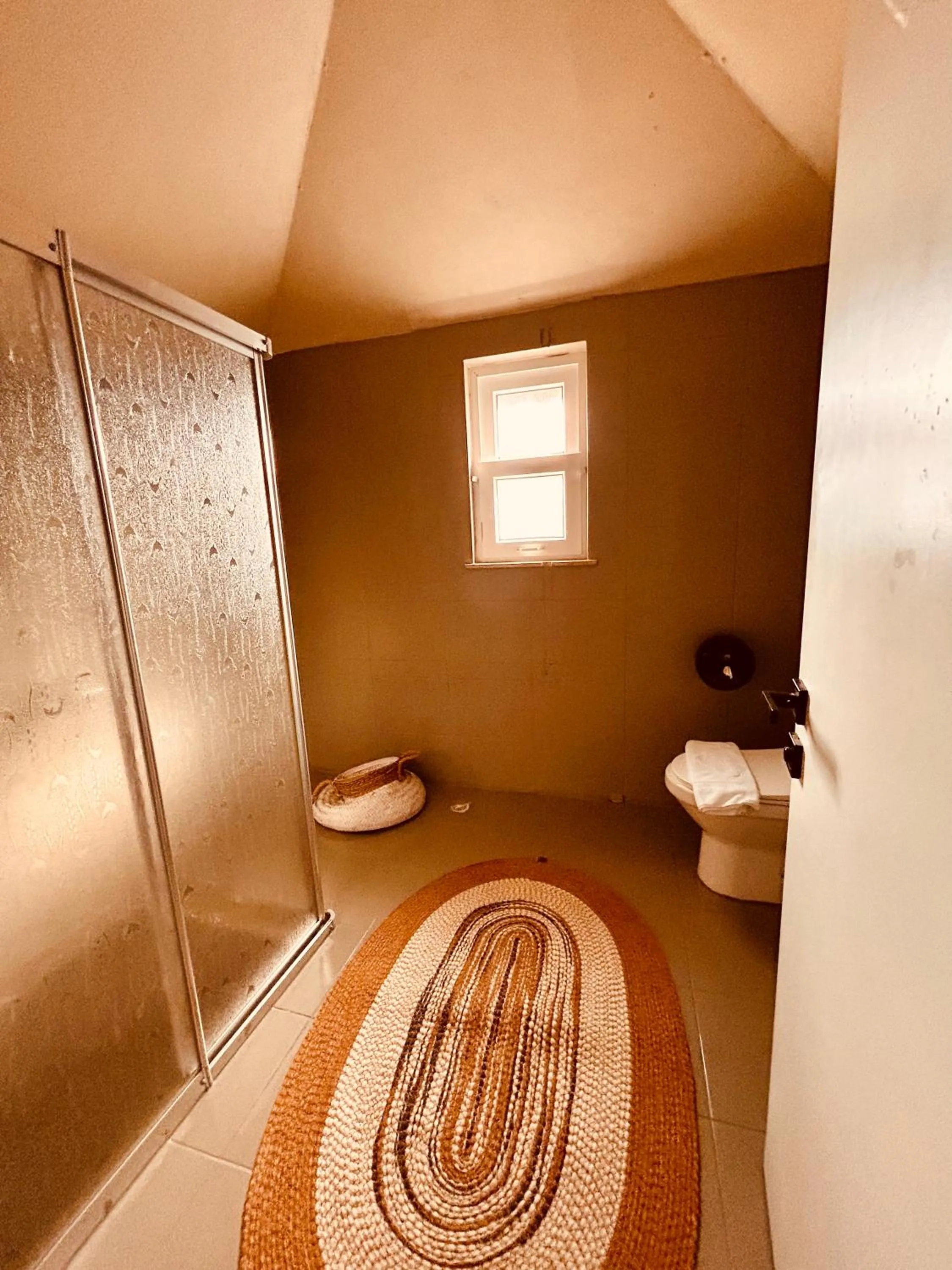 Toilet in Kalia Beach Hotel Side