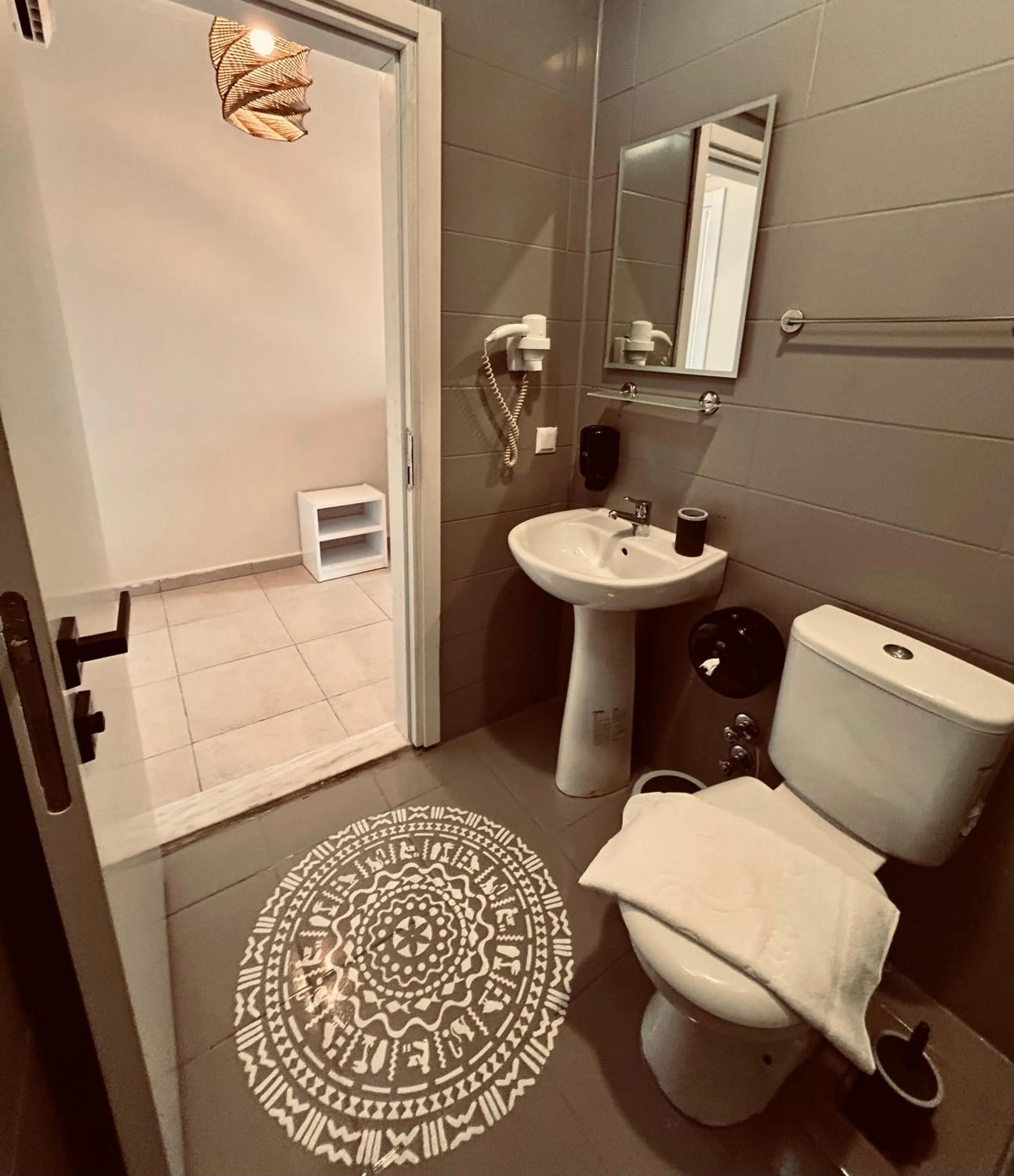 Toilet in Kalia Beach Hotel Side