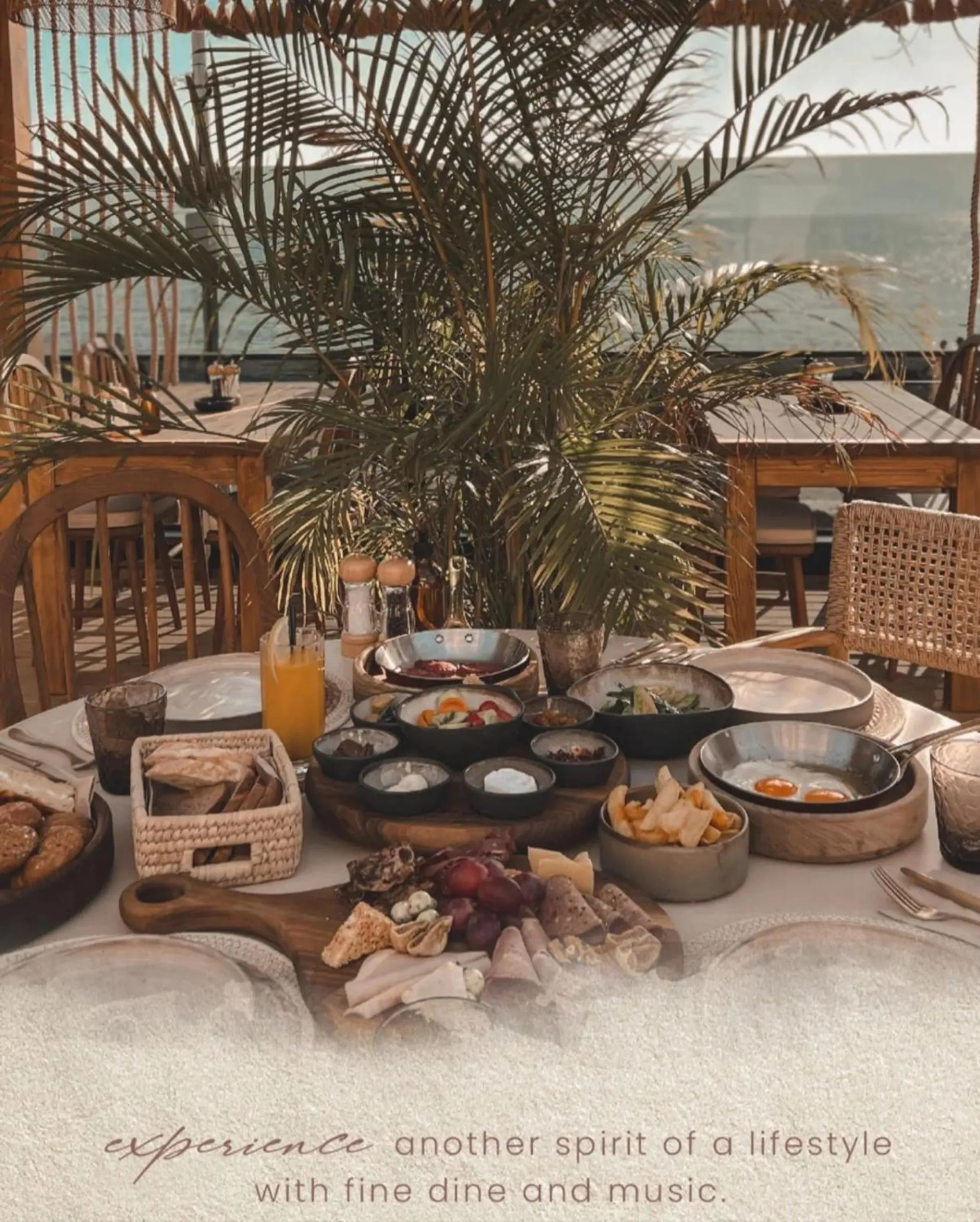 Restaurant/places to eat in Kalia Beach Hotel Side