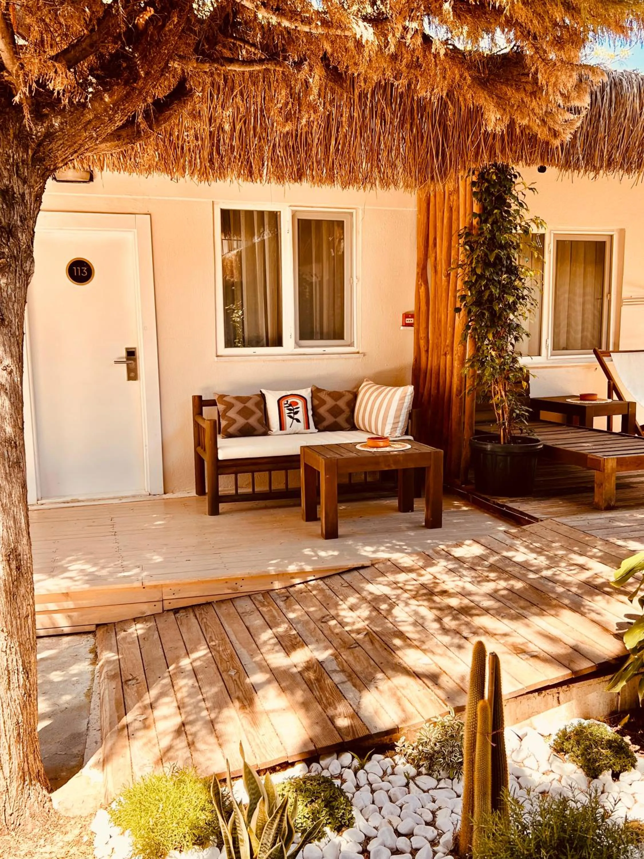 Garden in Kalia Beach Hotel Side