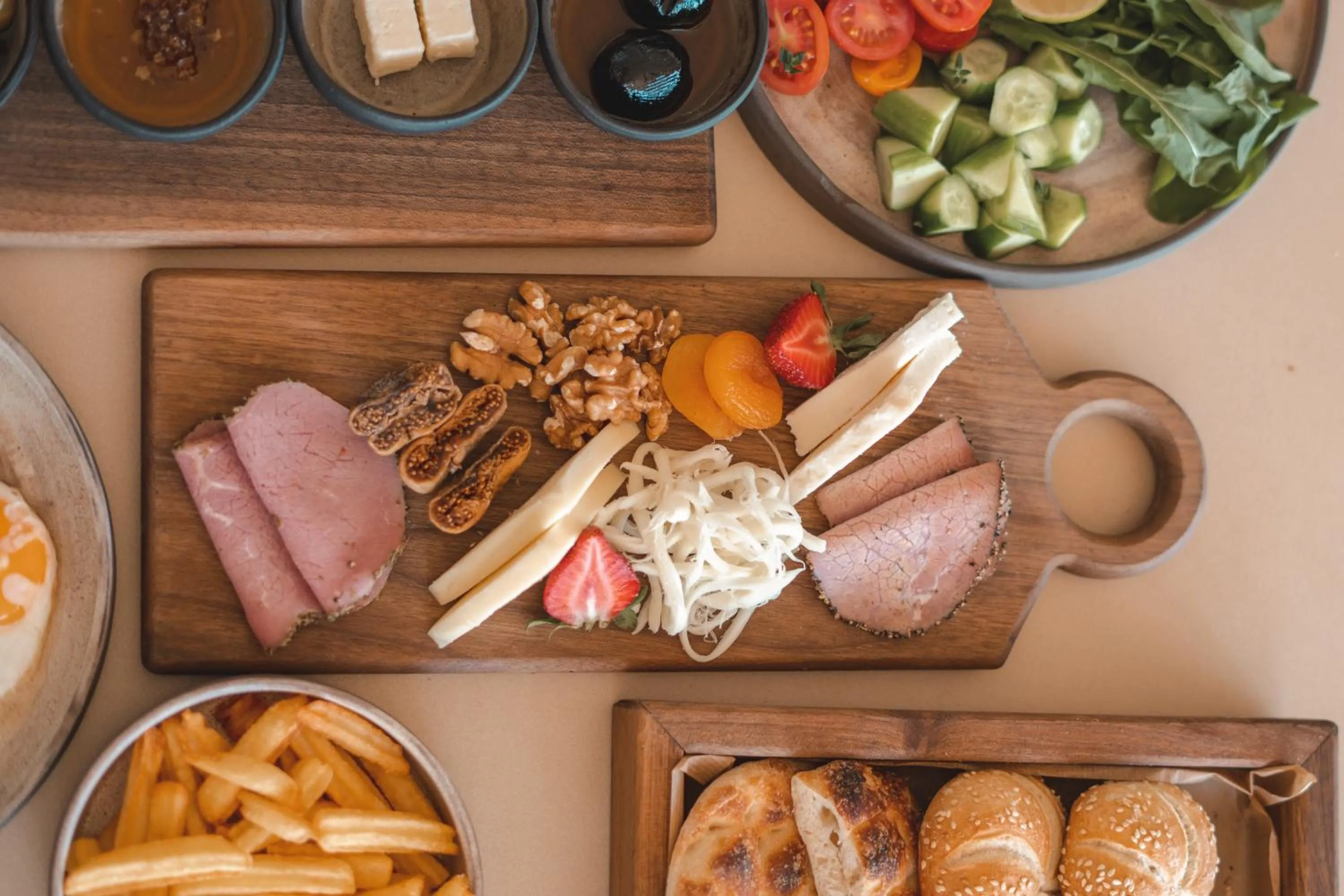 Food and drinks in Kalia Beach Hotel Side