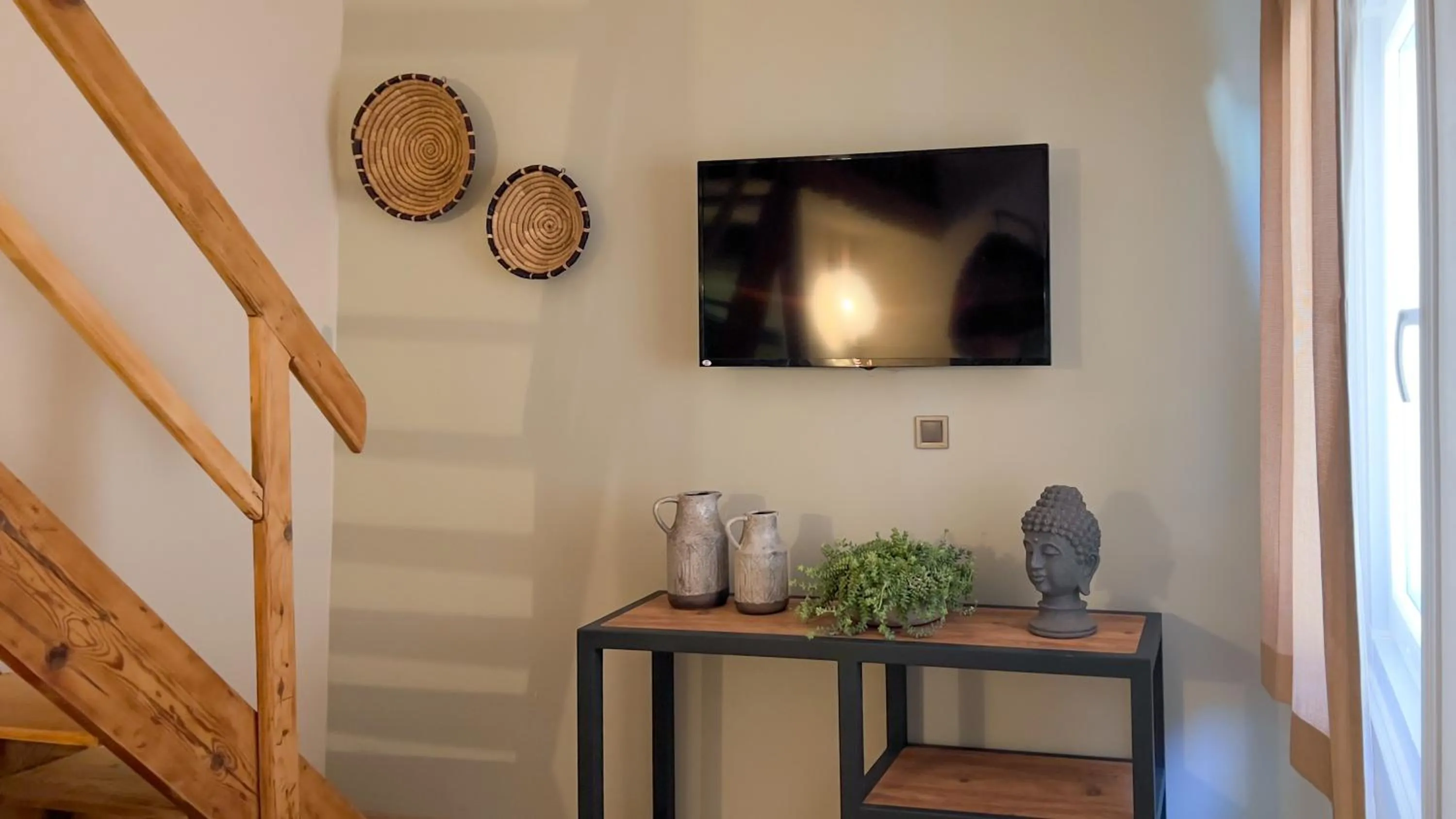 TV and multimedia in Kalia Beach Hotel Side