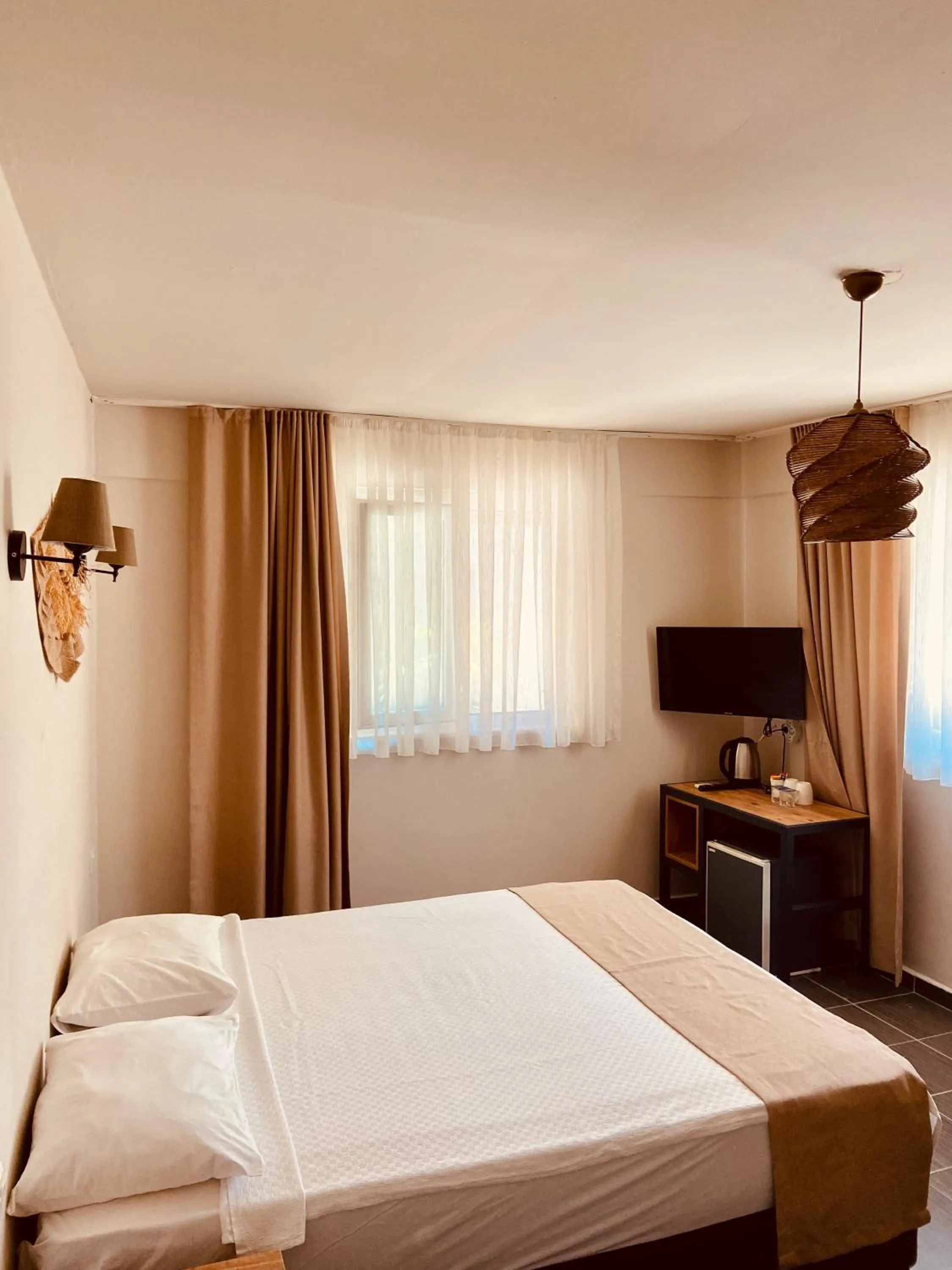 Bed in Kalia Beach Hotel Side