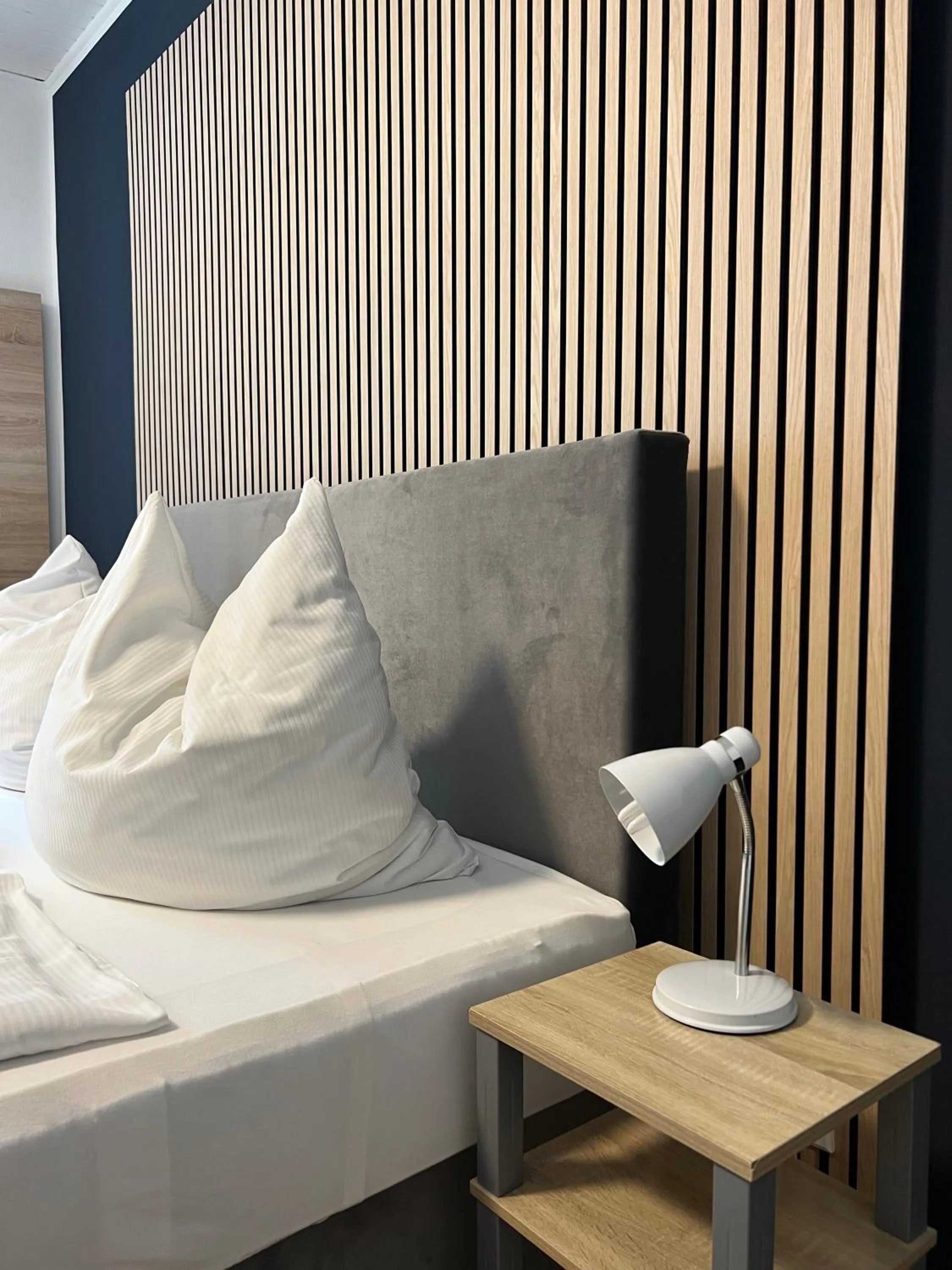 Photo of the whole room, Bed in Hotel Monopol