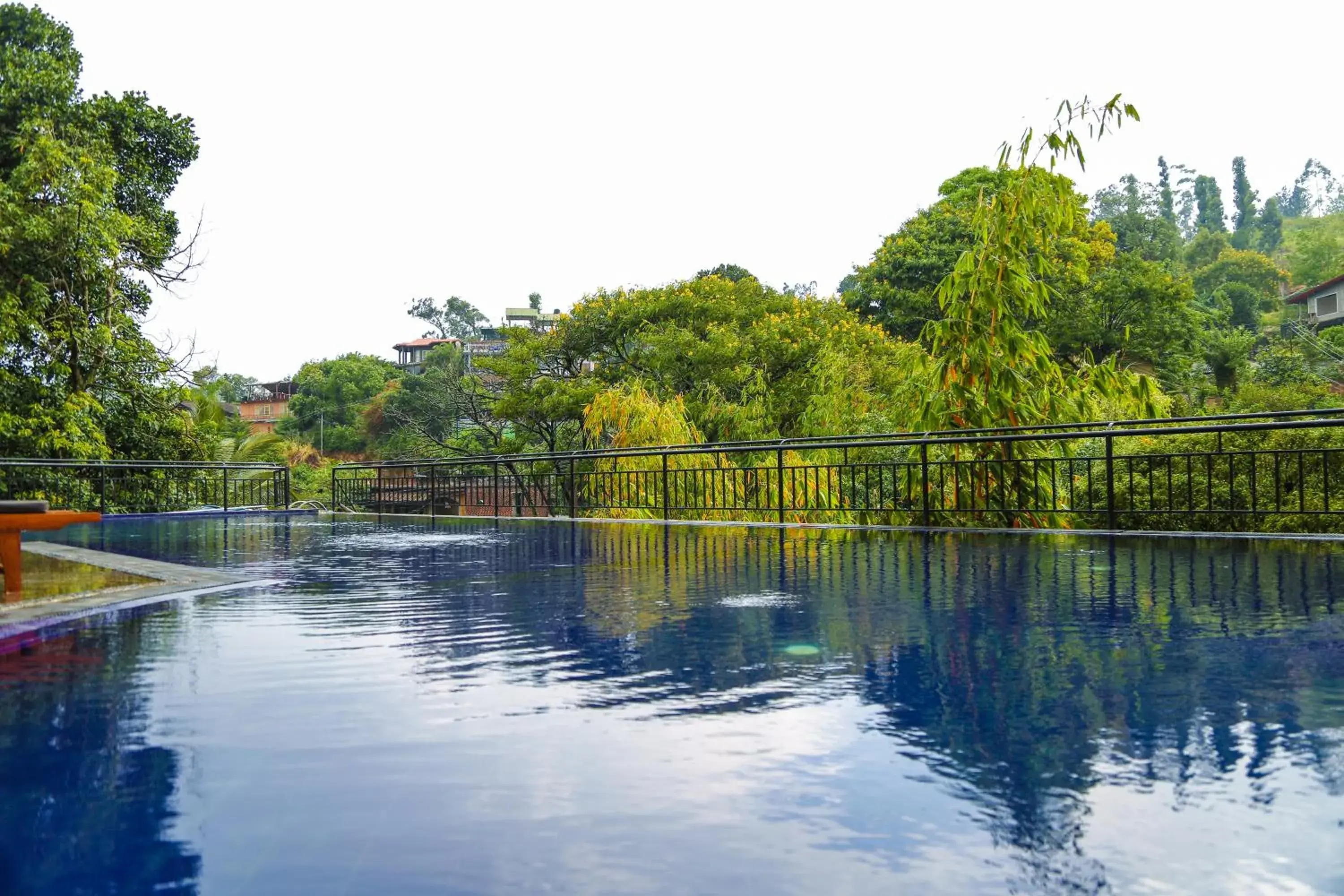 Swimming pool in Oak Ray Ella Gap Hotel Swimming pool in Oak Ray Ella Gap Hotel