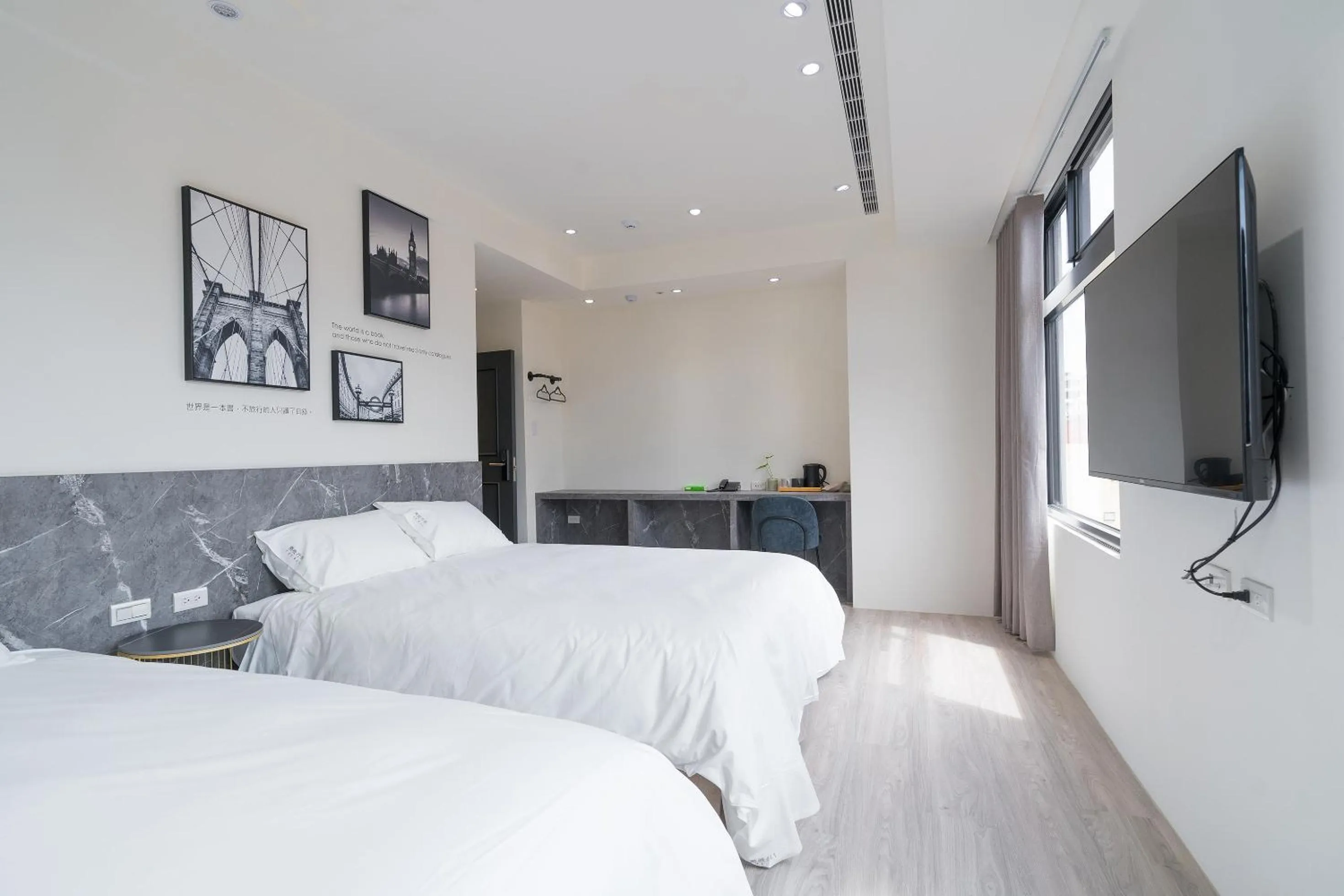 Photo of the whole room, Bed in The Way Inn