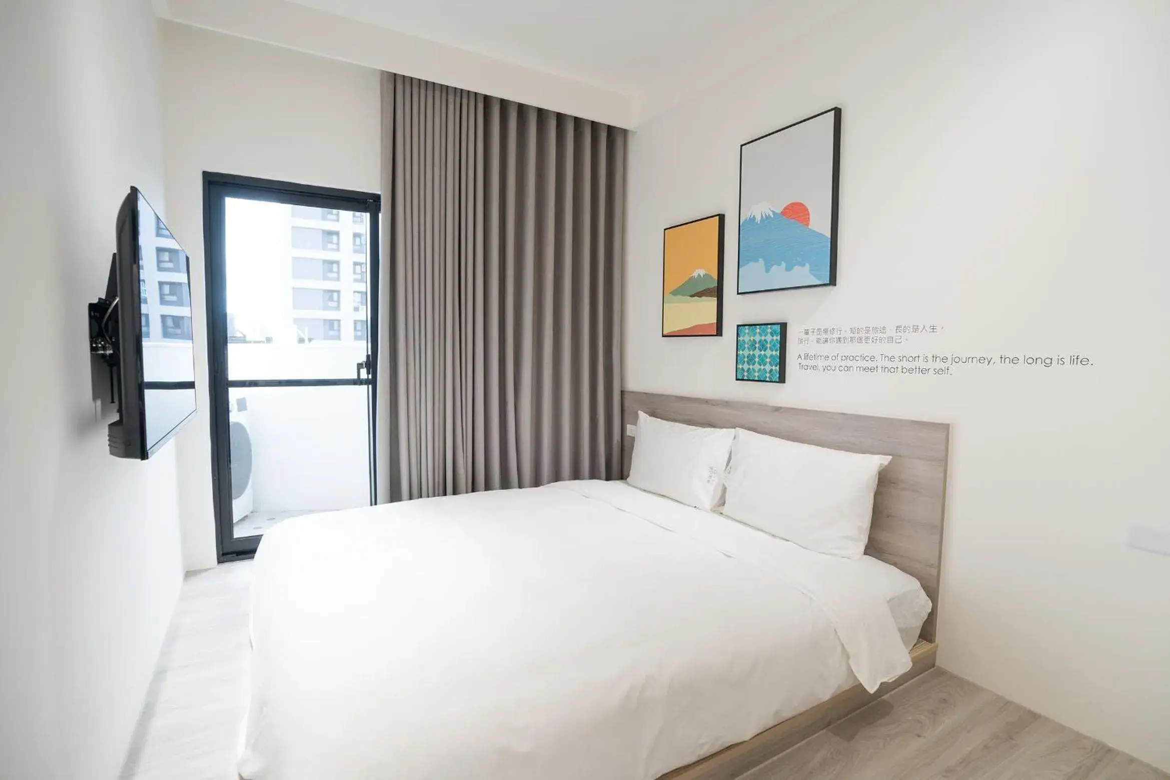 Photo of the whole room, Bed in The Way Inn Photo of the whole room, Bed in The Way Inn