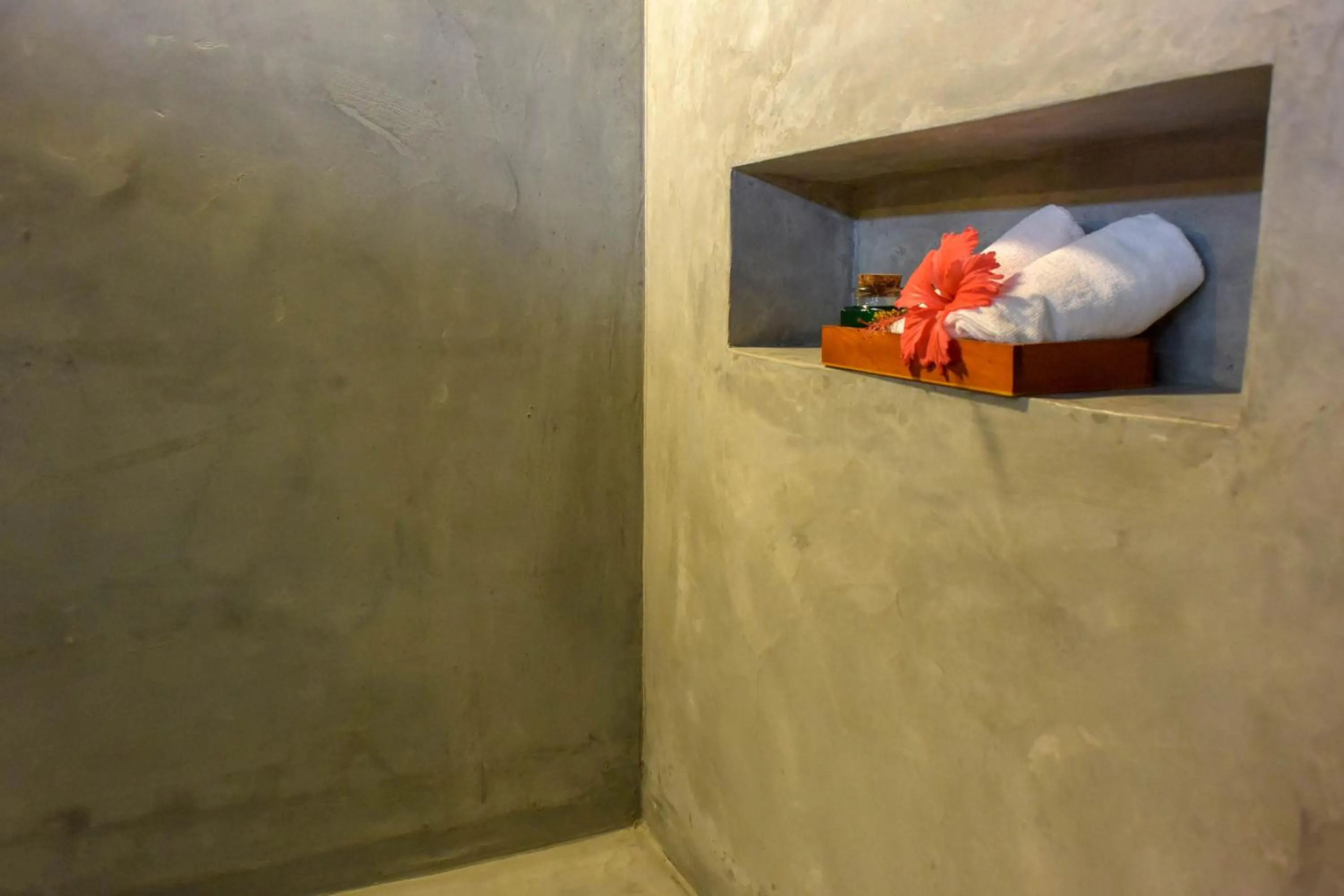 Bathroom in Eva Lanka Hotel - Beach & Wellness