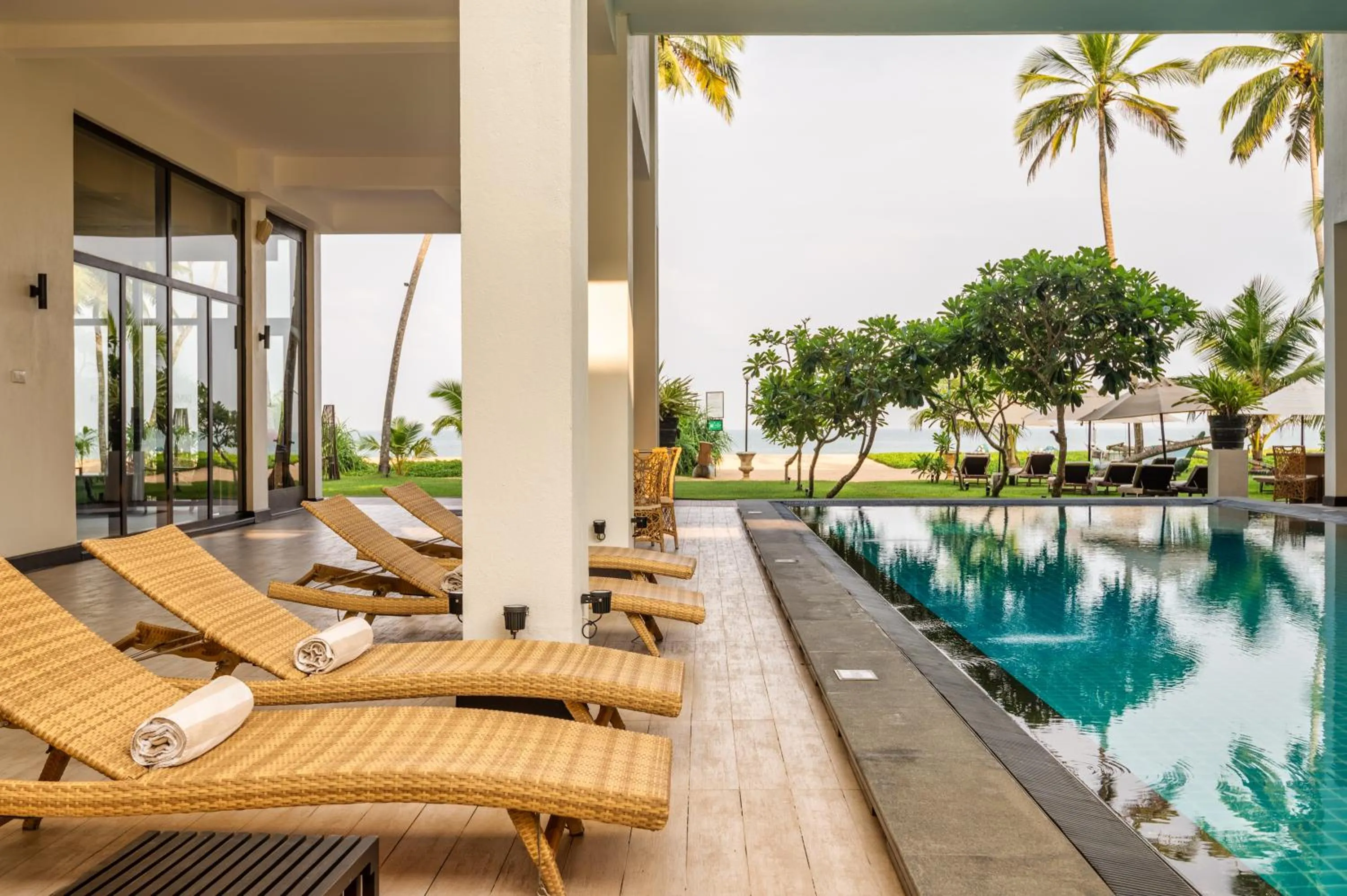 Swimming pool in Shinagawa Beach