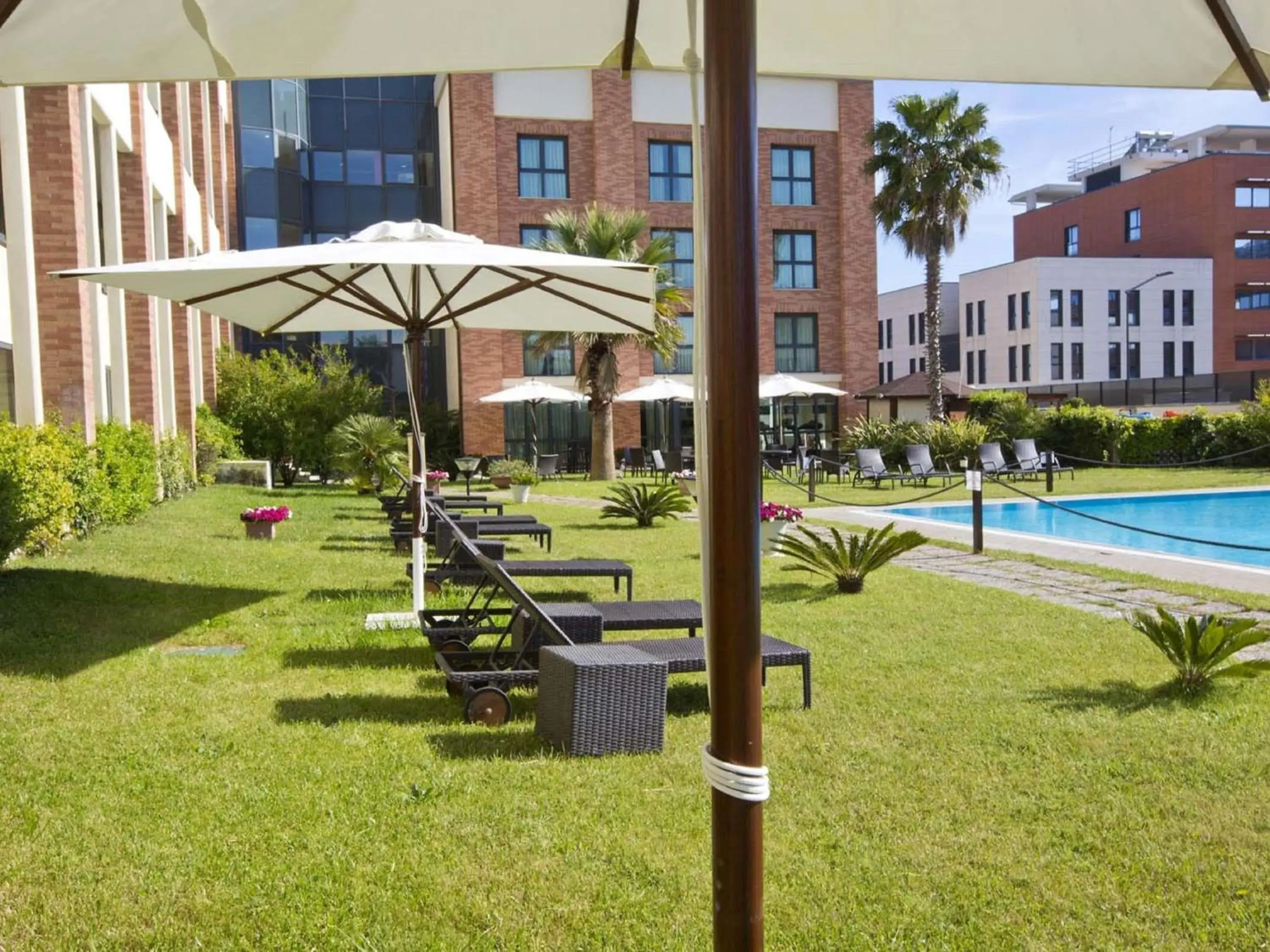 Pool view in Mercure Leonardo da Vinci Rome Airport Pool view in Mercure Leonardo da Vinci Rome Airport
