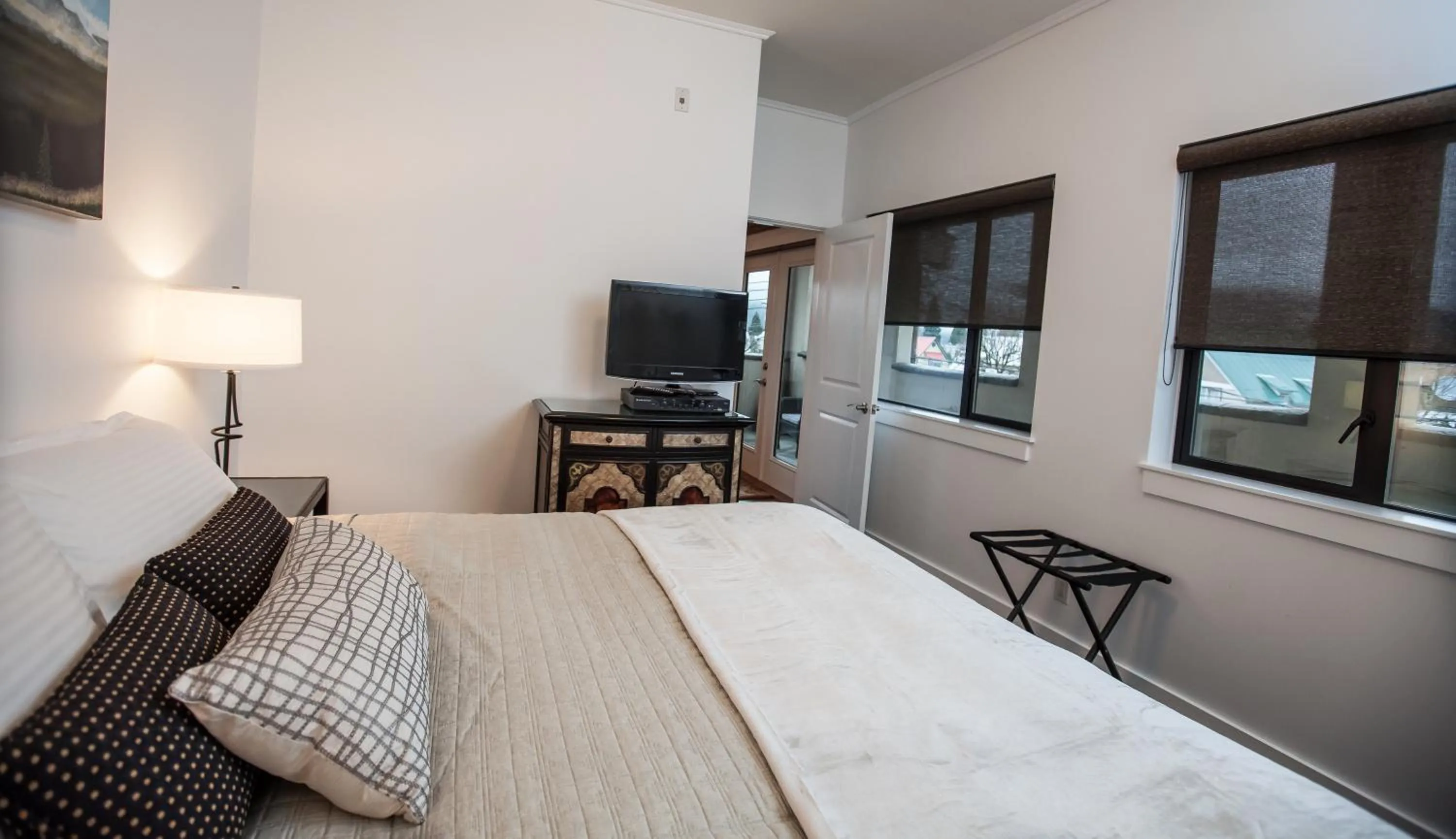 Bedroom, Bed in Alpenglow Penthouse by Revelstoke Vacations