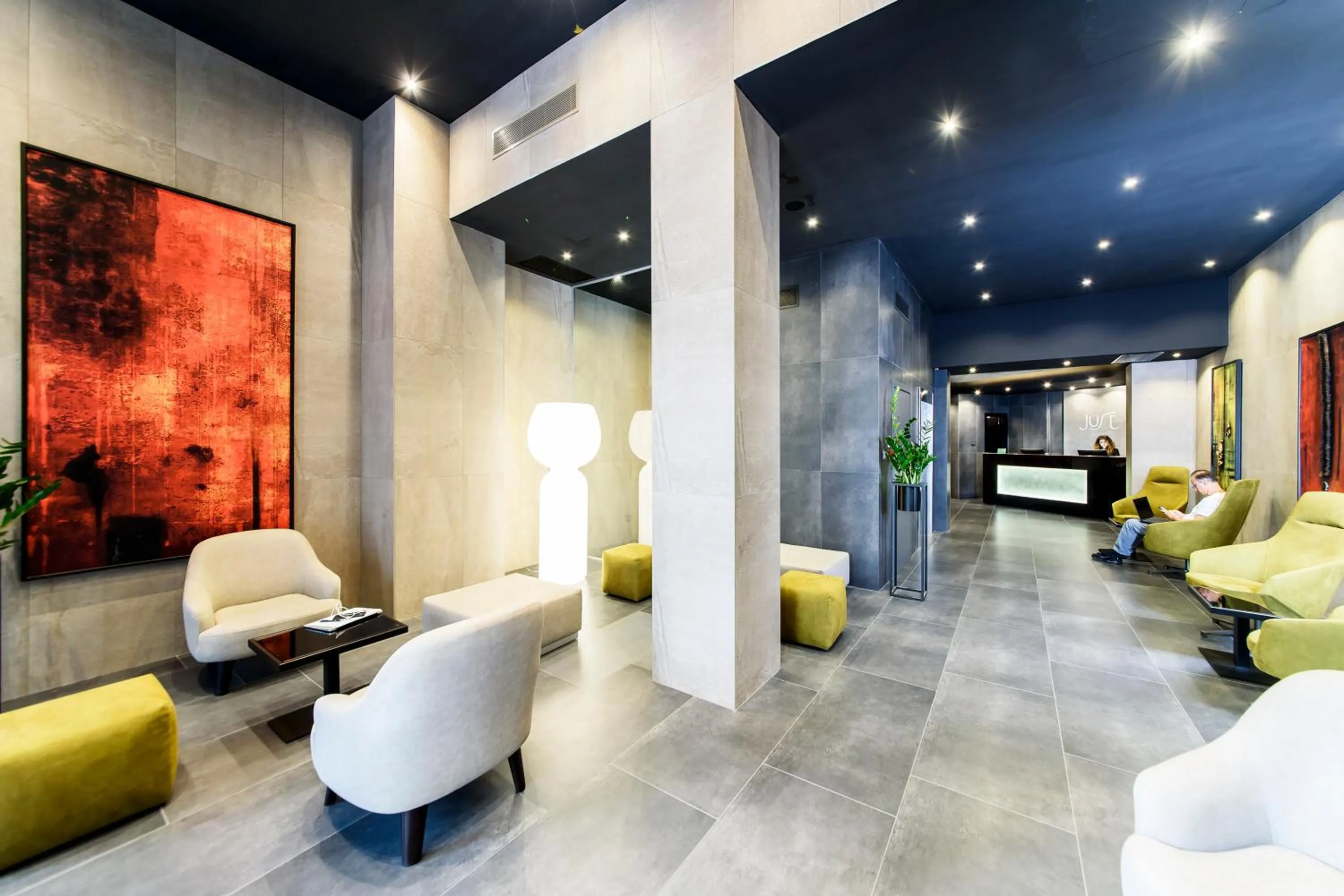 Lobby or reception in Just Hotel Milano