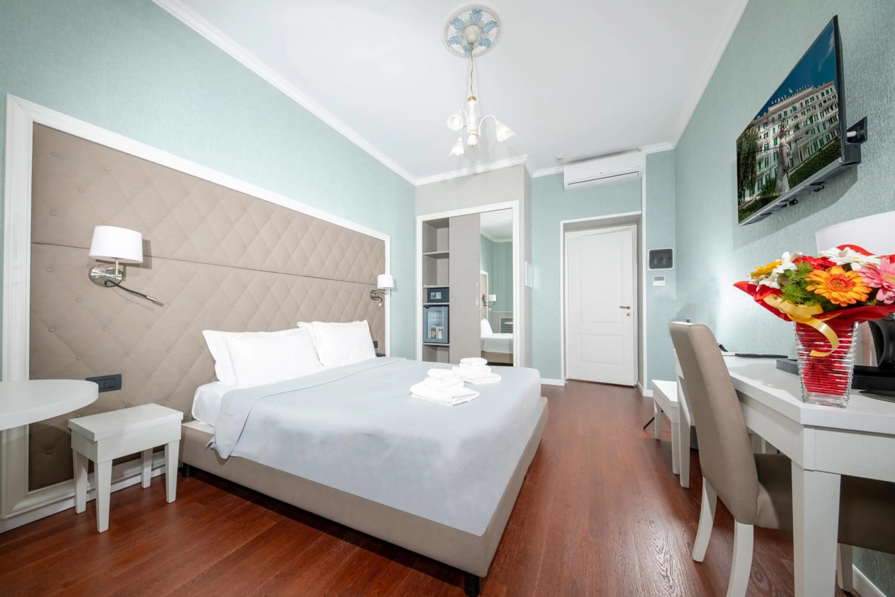 Bed in Grand Hotel & des Anglais Spa