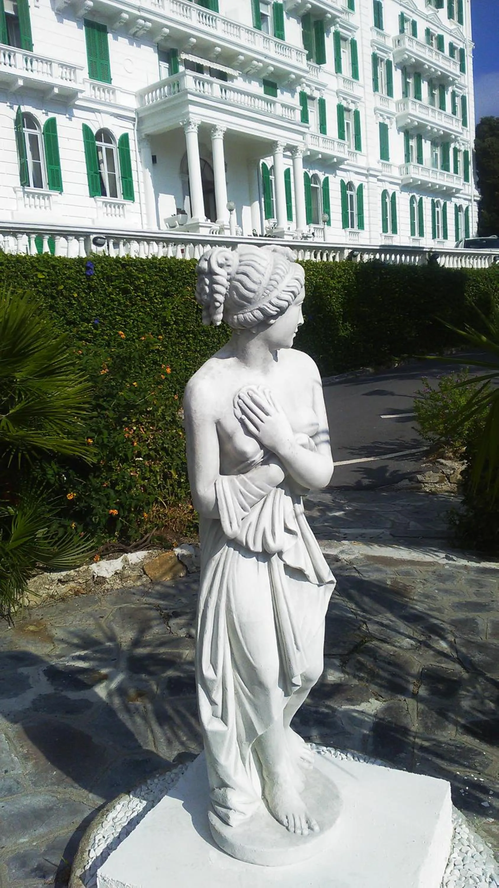 Facade/entrance in Grand Hotel & des Anglais Spa