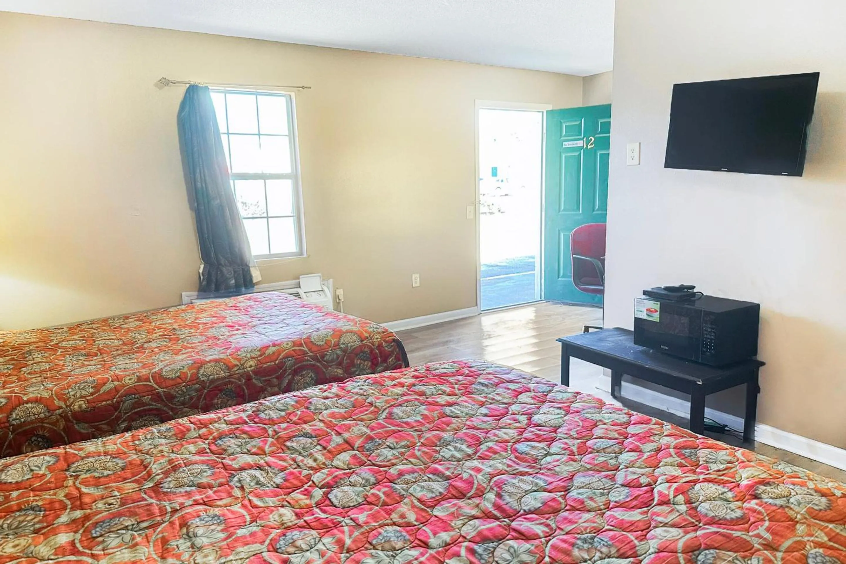 Bedroom, Bed in Sparta Seven Motel By OYO near Milledgeville