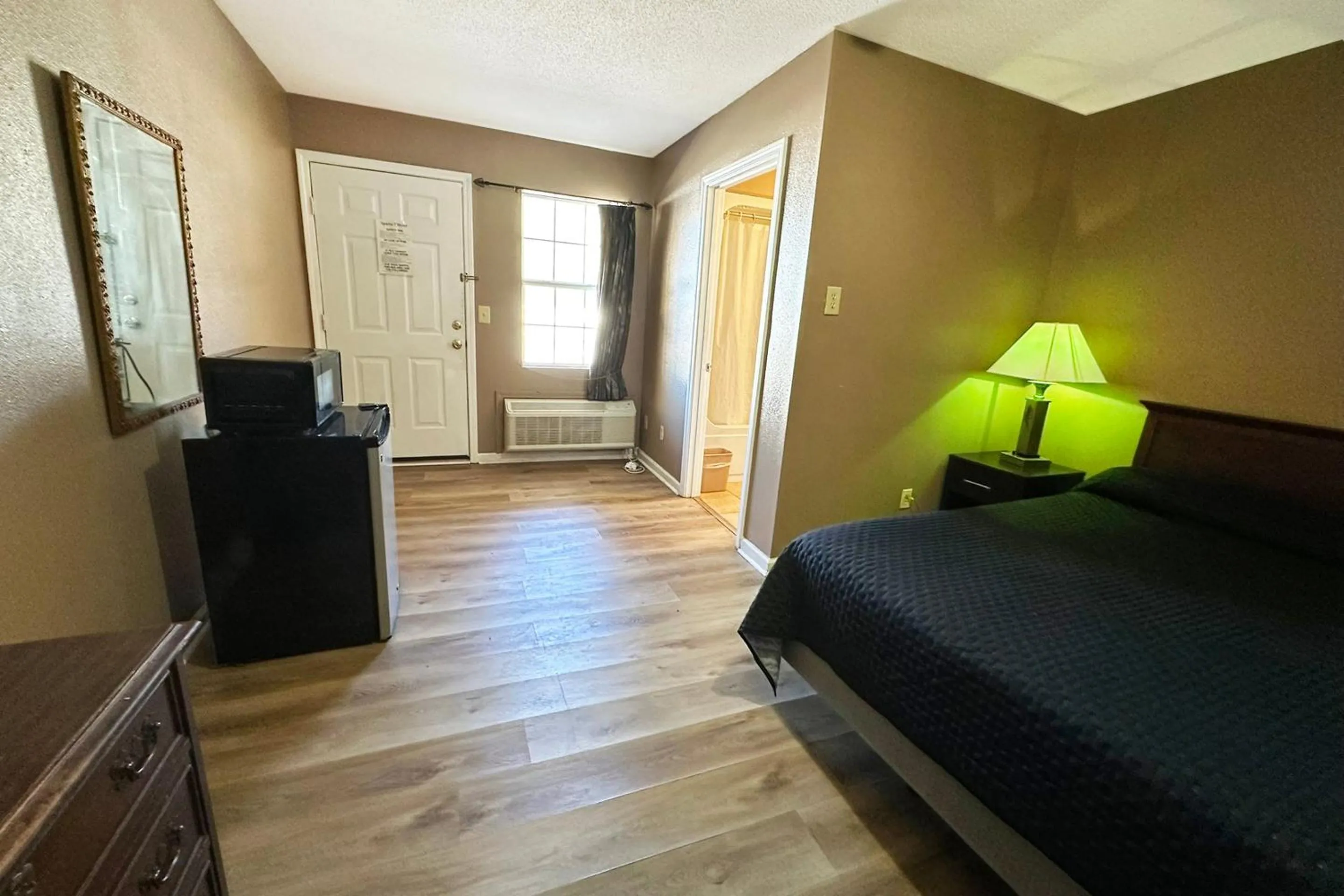 Bedroom, Bed in Sparta Seven Motel By OYO near Milledgeville