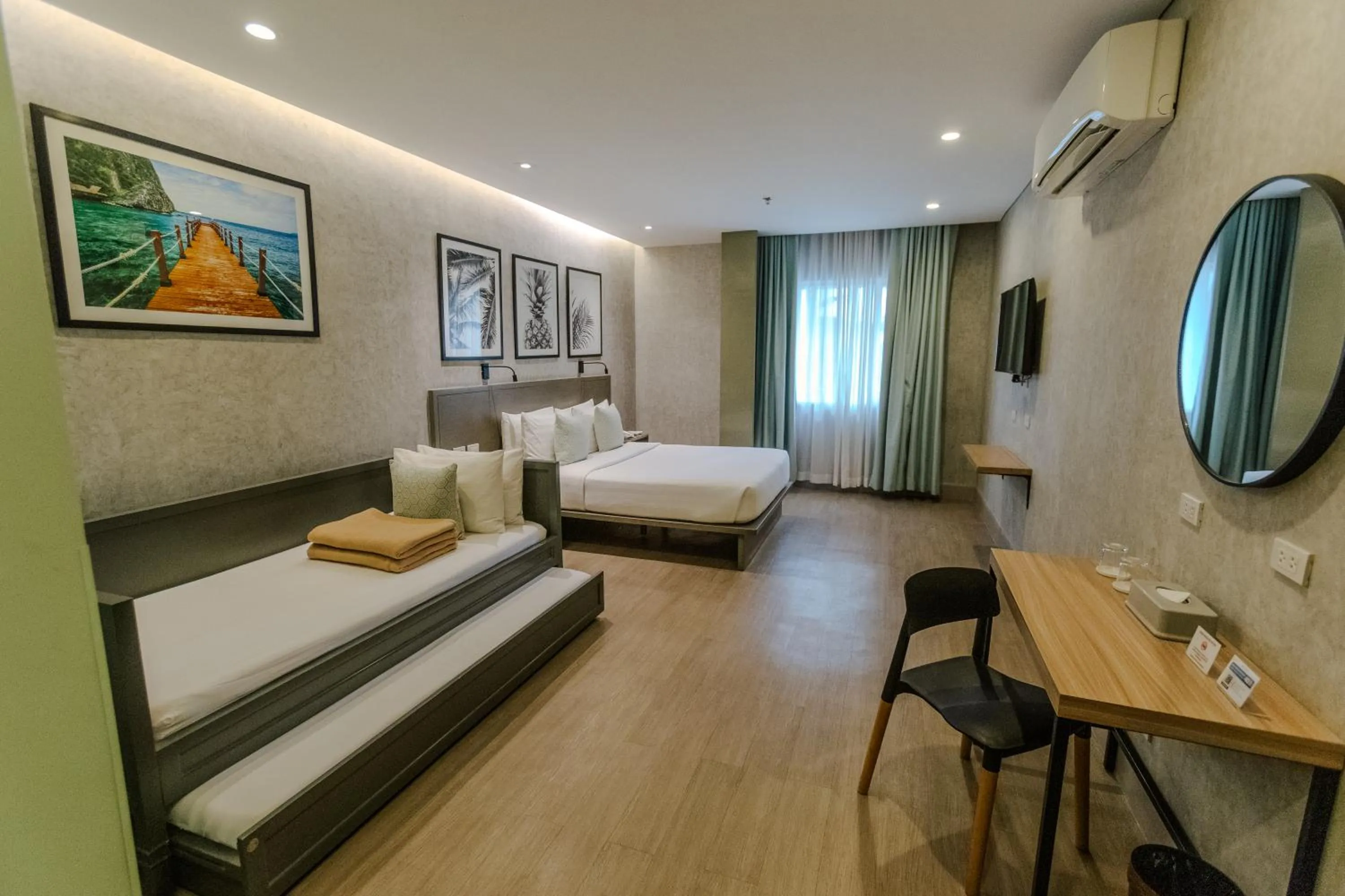 Bed in Primeway Suites Cebu
