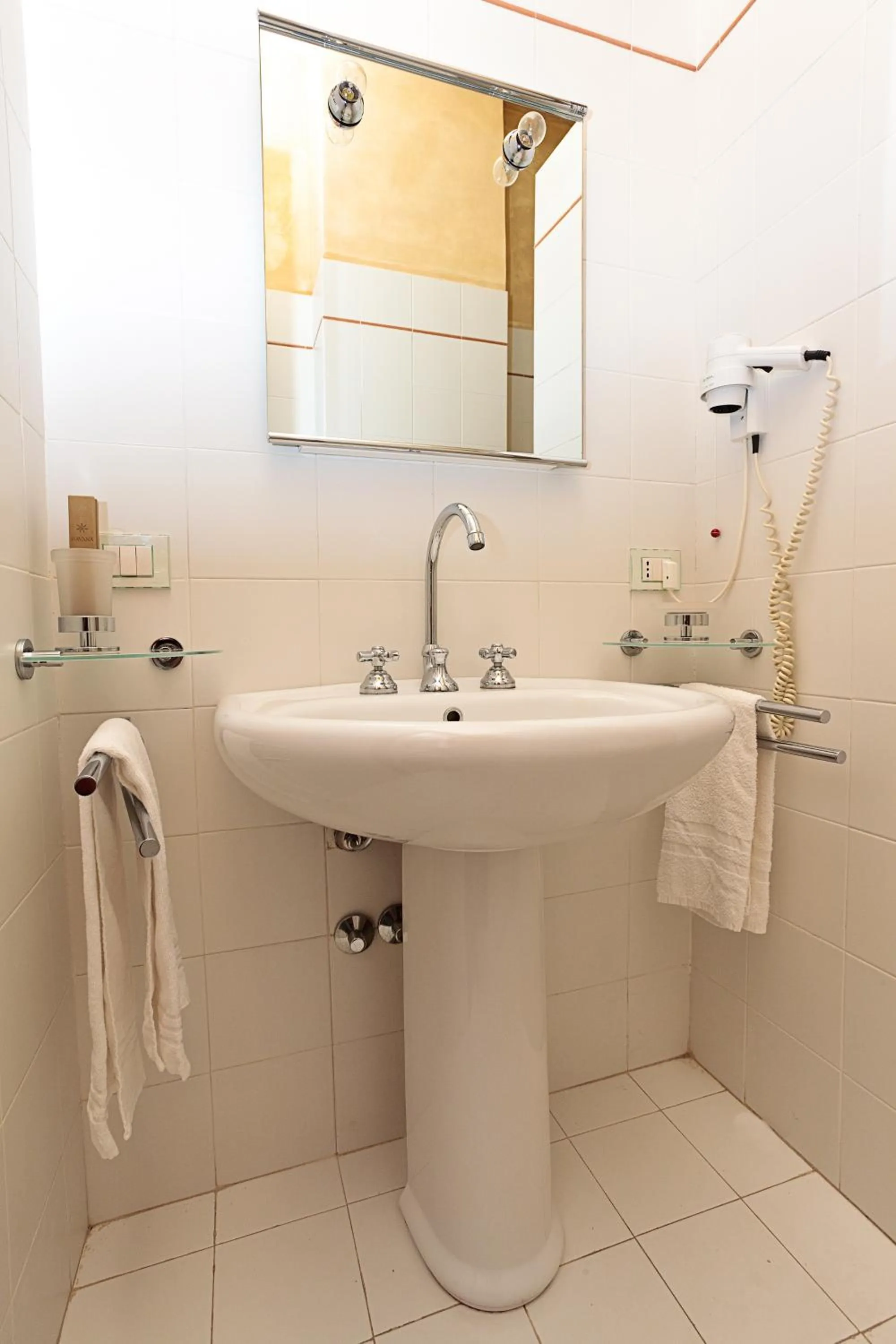 Bathroom in San Pietro Sopra Le Acque Resort & Spa