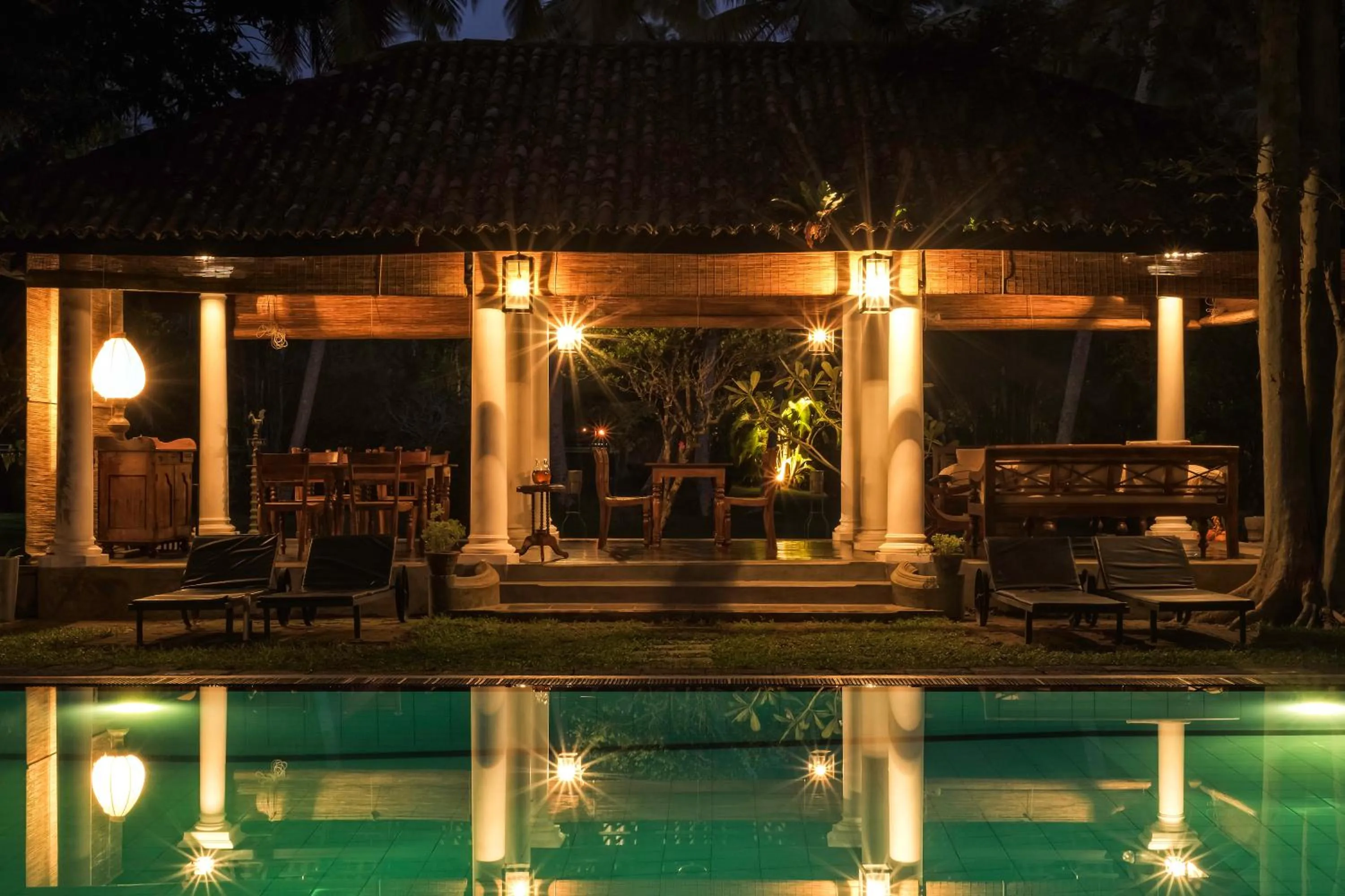 Restaurant/places to eat in Nisala Arana Boutique Hotel