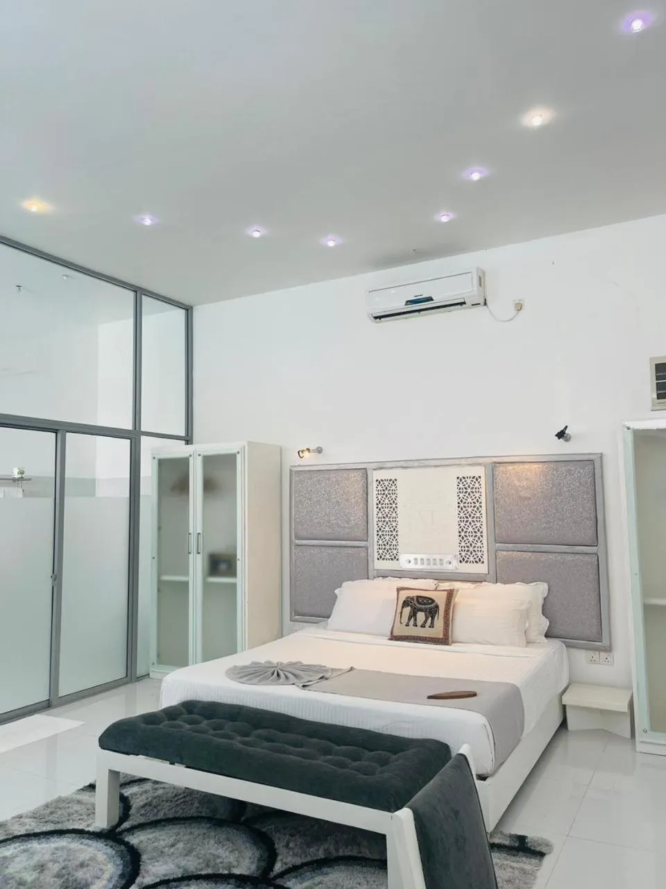 Bedroom in Villa Thawthisa The Boutique Hotel Unawatuna