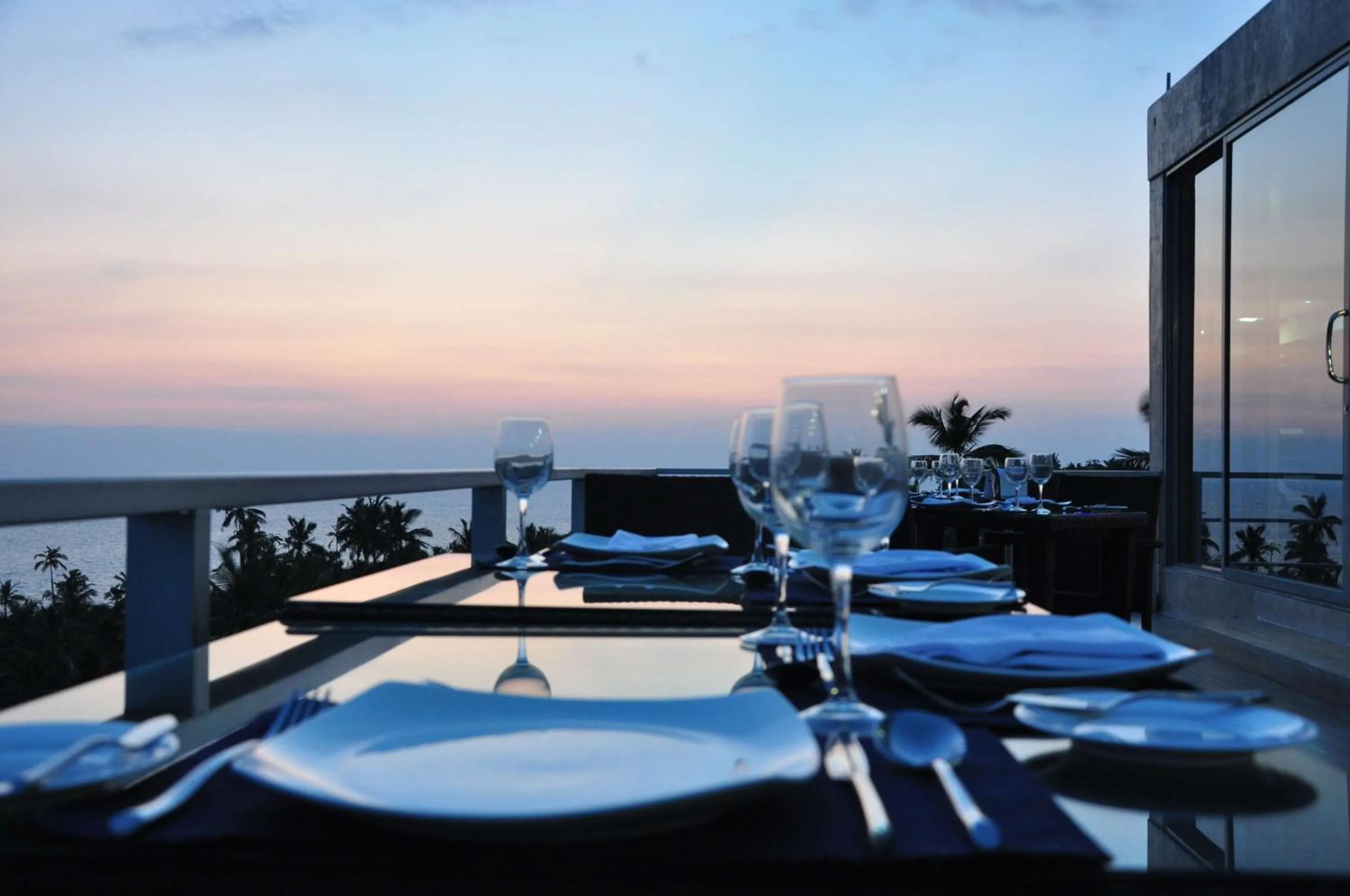 Lunch in Villa Thawthisa The Boutique Hotel Unawatuna