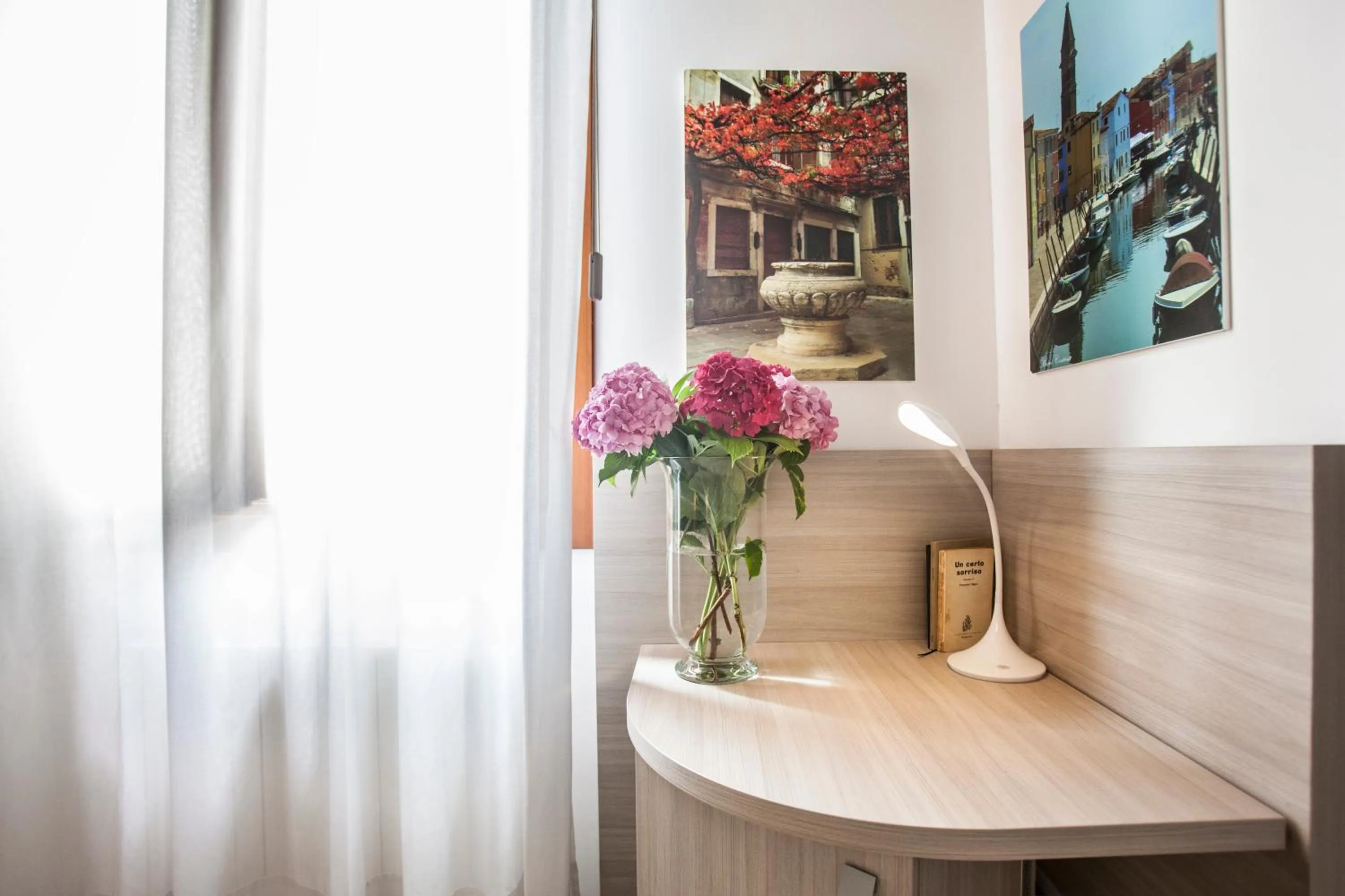 Decorative detail in Foresteria Levi