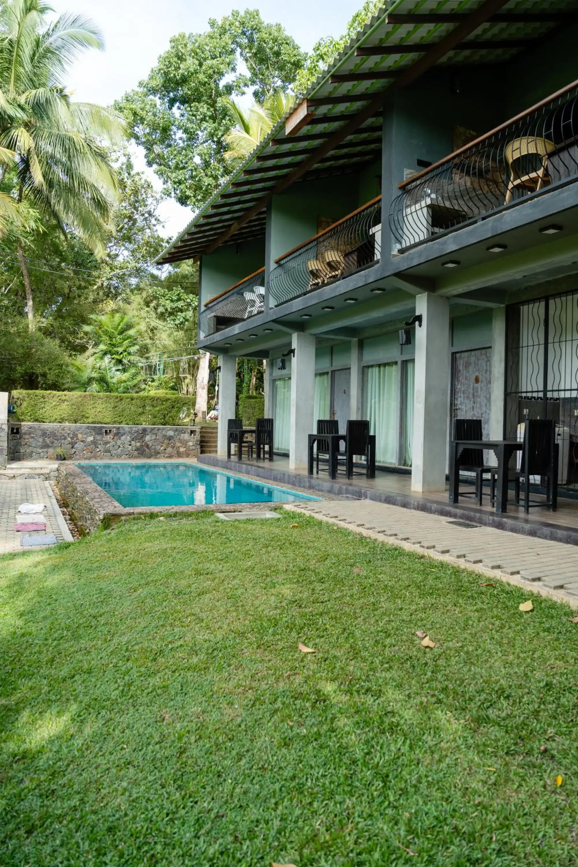 Superior Family Rooms with Rice Field View & Pool in Leisure Land Superior Family Rooms with Rice Field View & Pool in Leisure Land