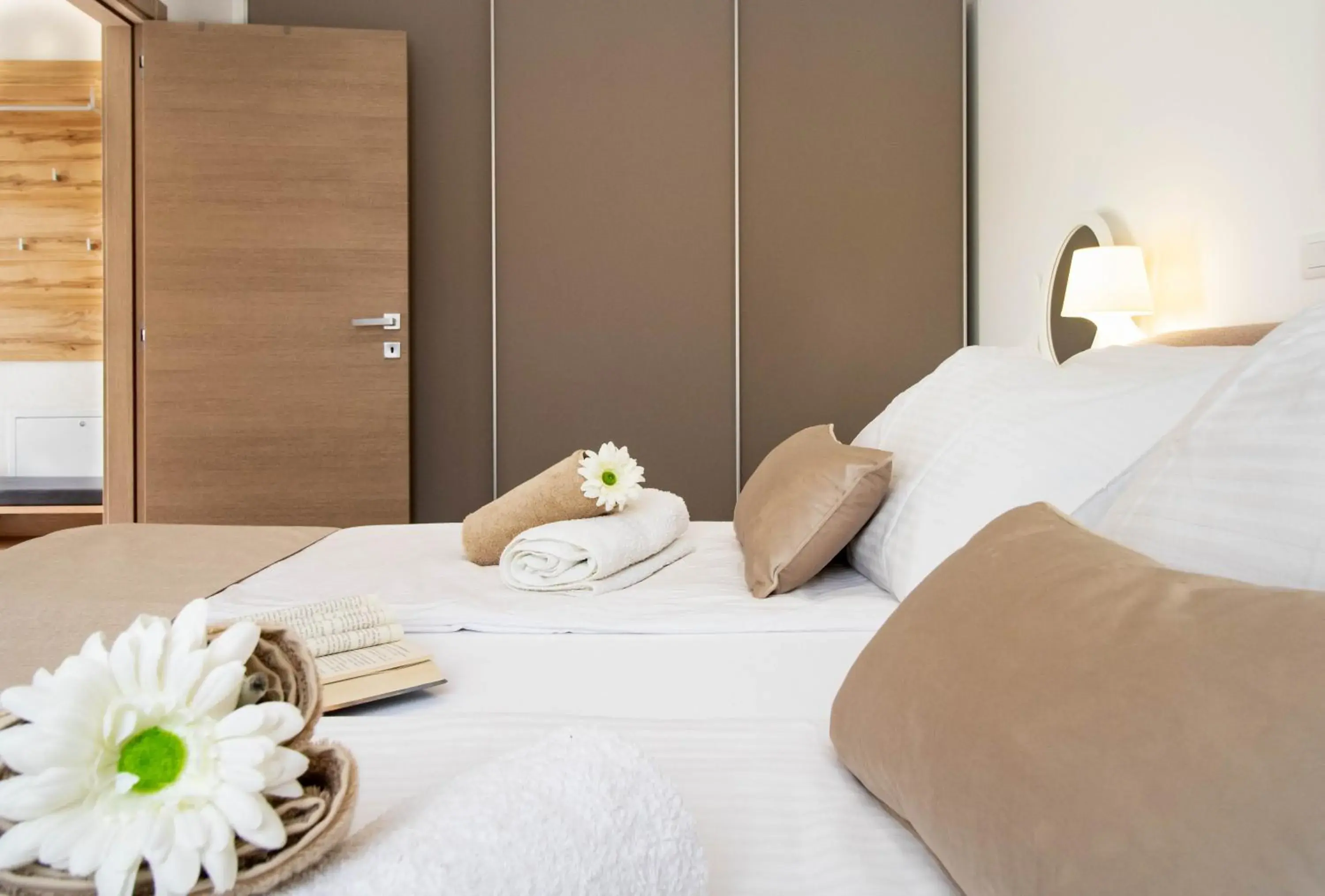One-Bedroom Apartment in Apartment Jurić - FREE COVERED PARKING One-Bedroom Apartment in Apartment Jurić - FREE COVERED PARKING