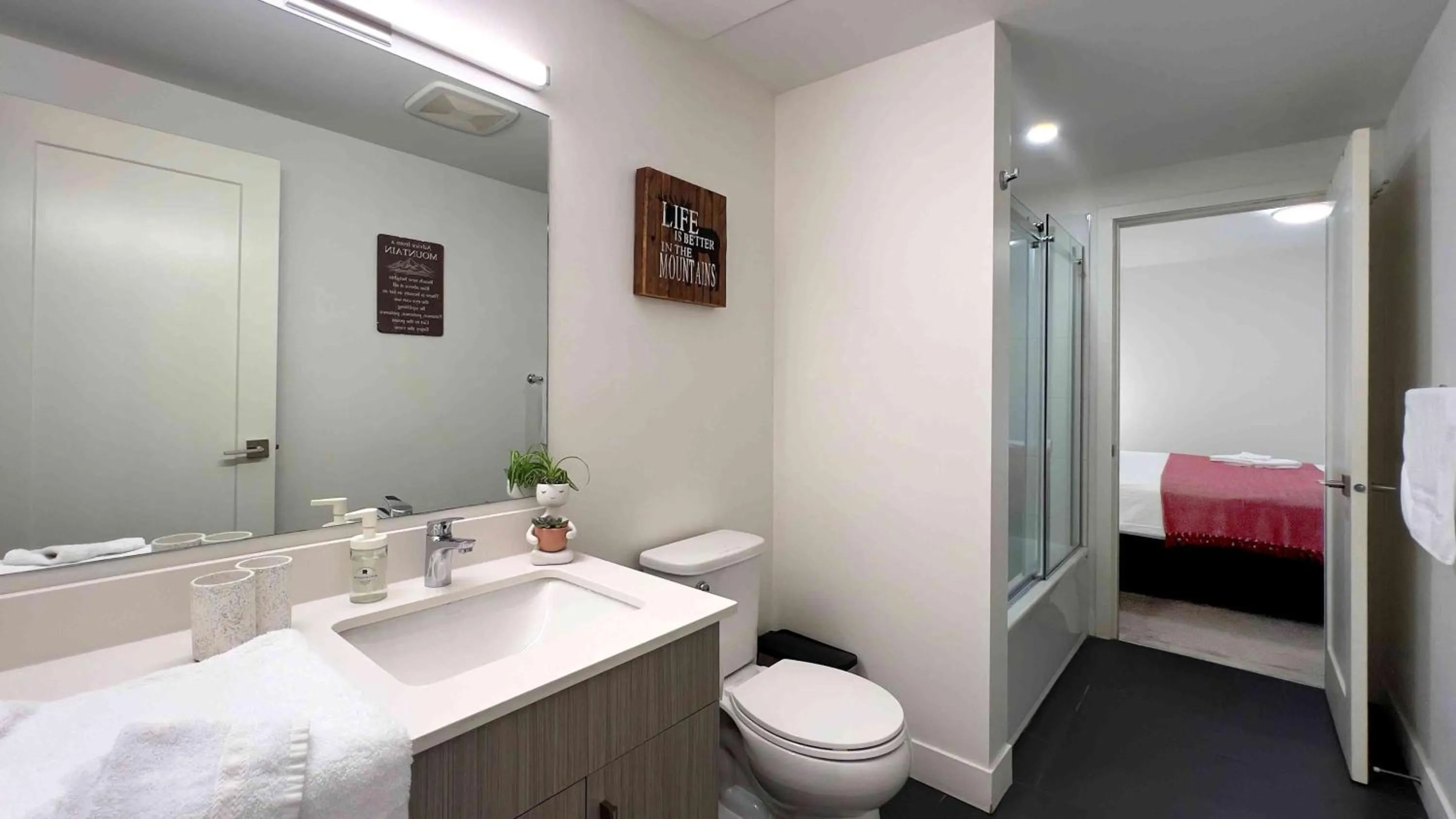 Bed in Al's Escape by Revelstoke Vacations