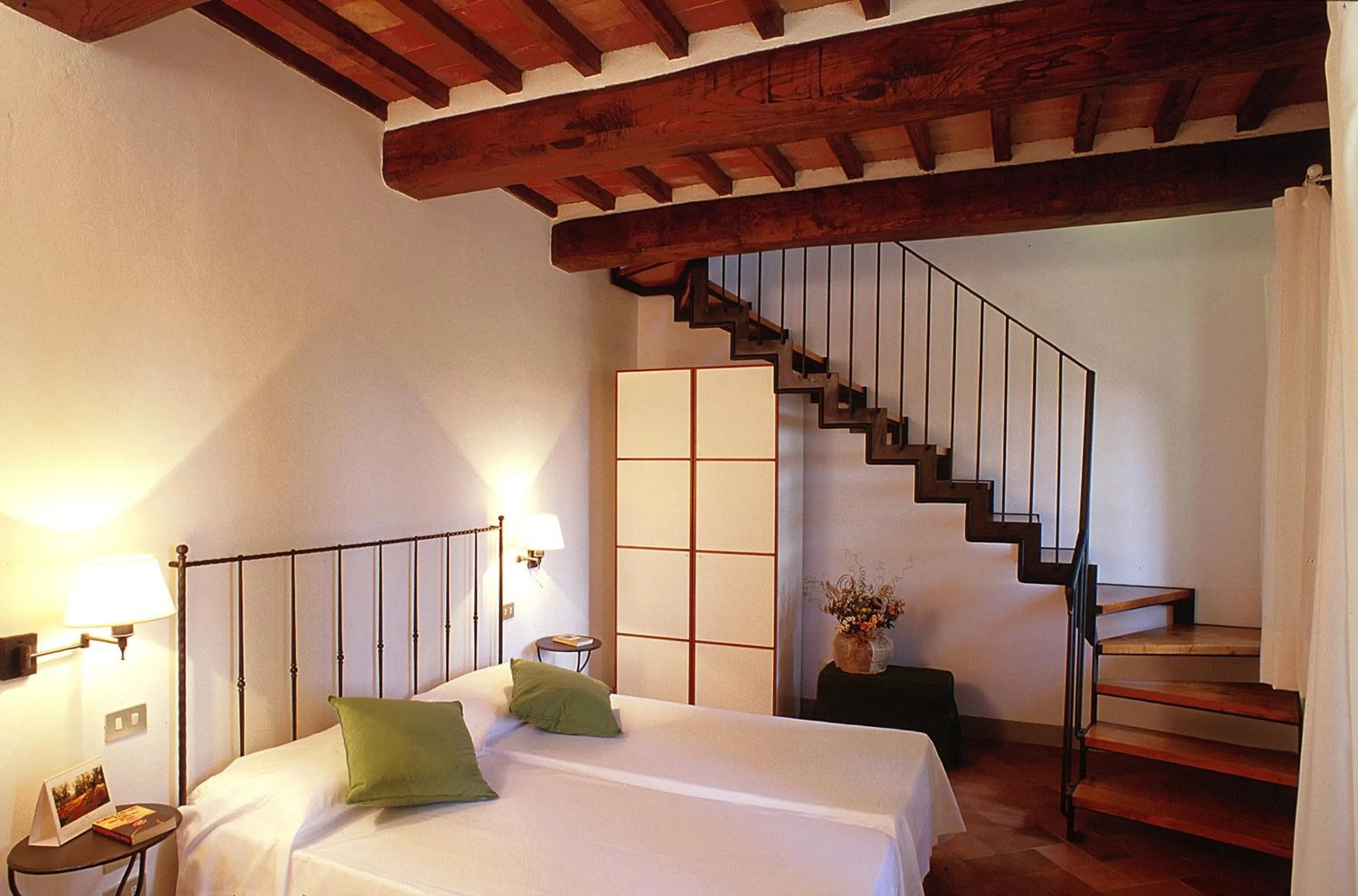 Decorative detail, Bed in Villa Ducci