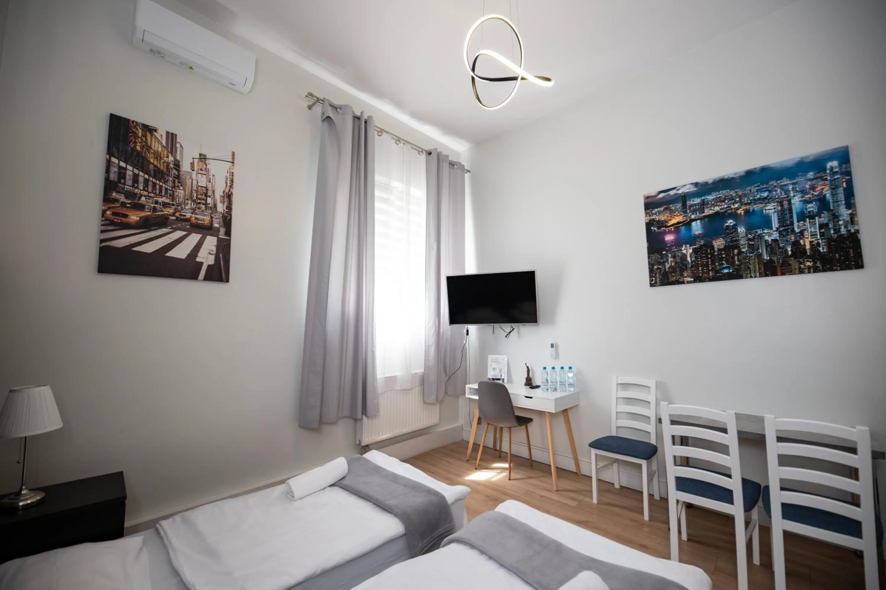 Communal lounge/ TV room, Bed in City Place Noclegi