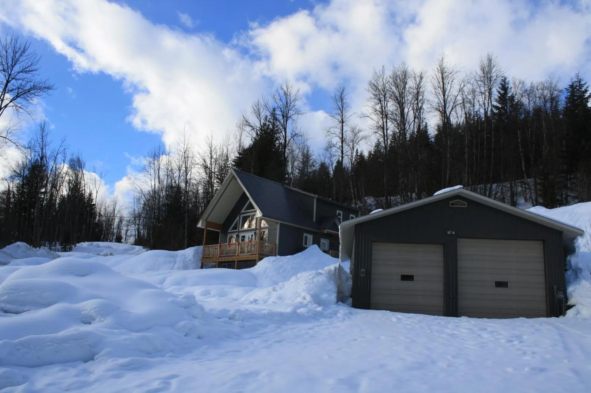 Property building in Stoke Cabin by Revelstoke Vacations