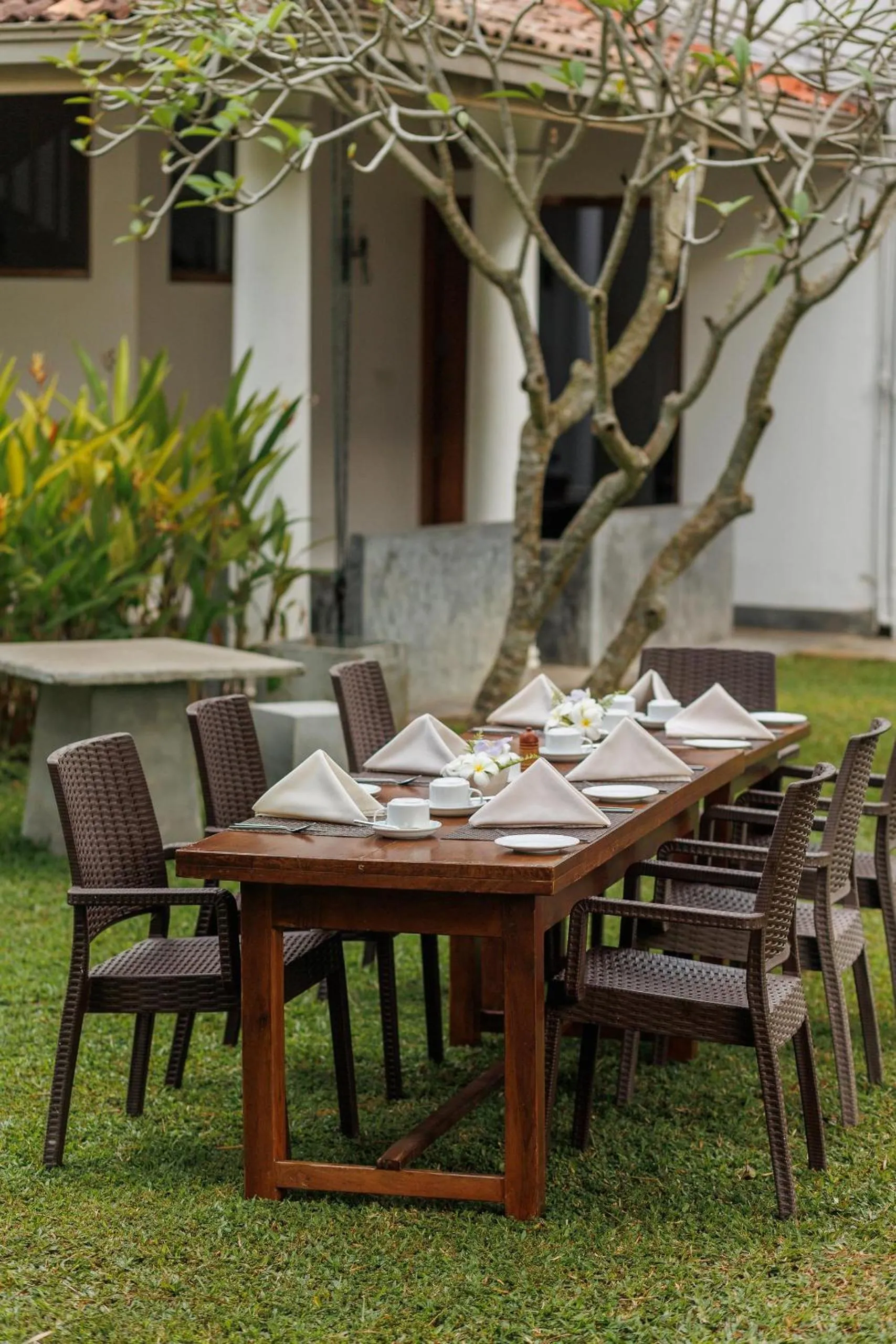 Garden in Villa White Queen Resort & Spa