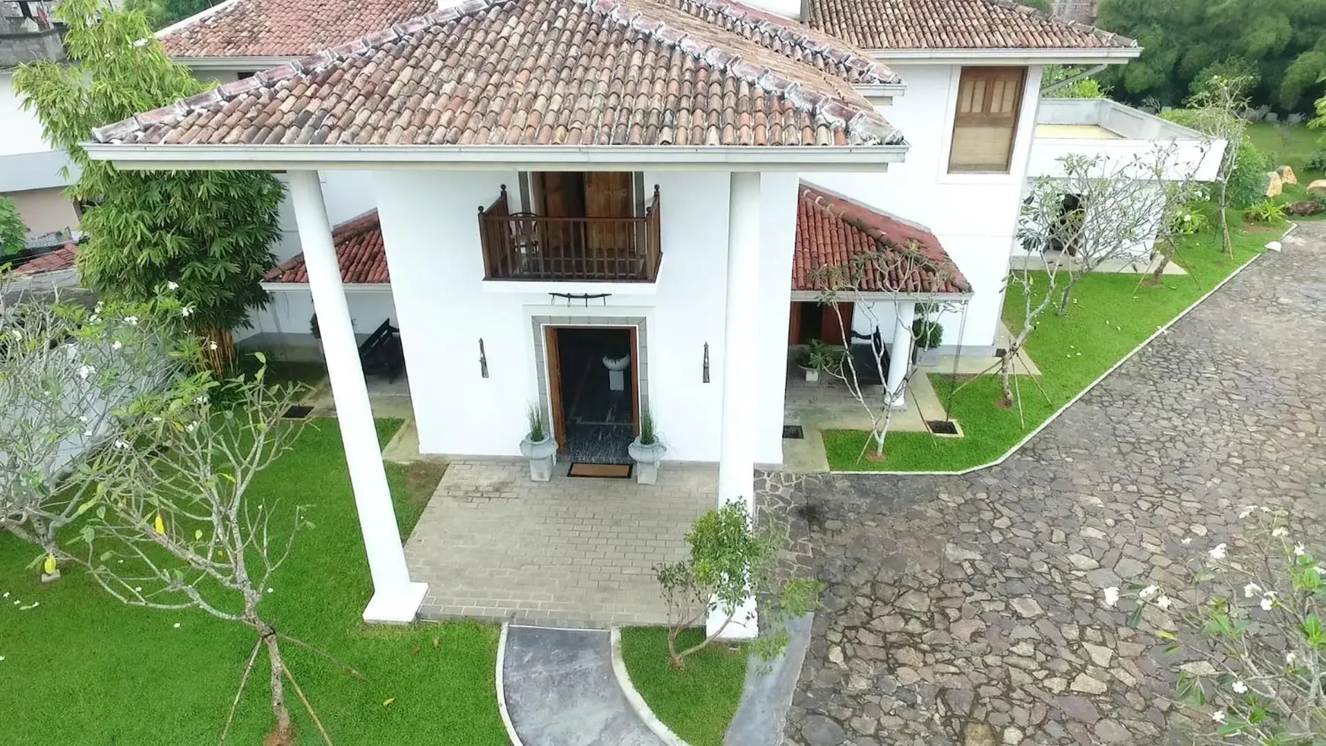 Property building in Villa White Queen Resort & Spa Property building in Villa White Queen Resort & Spa