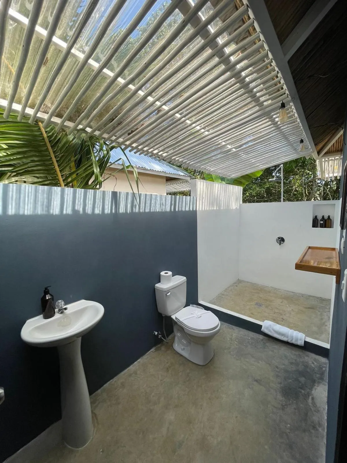 Bathroom in Grand Park Manuel Antonio - Adults Only