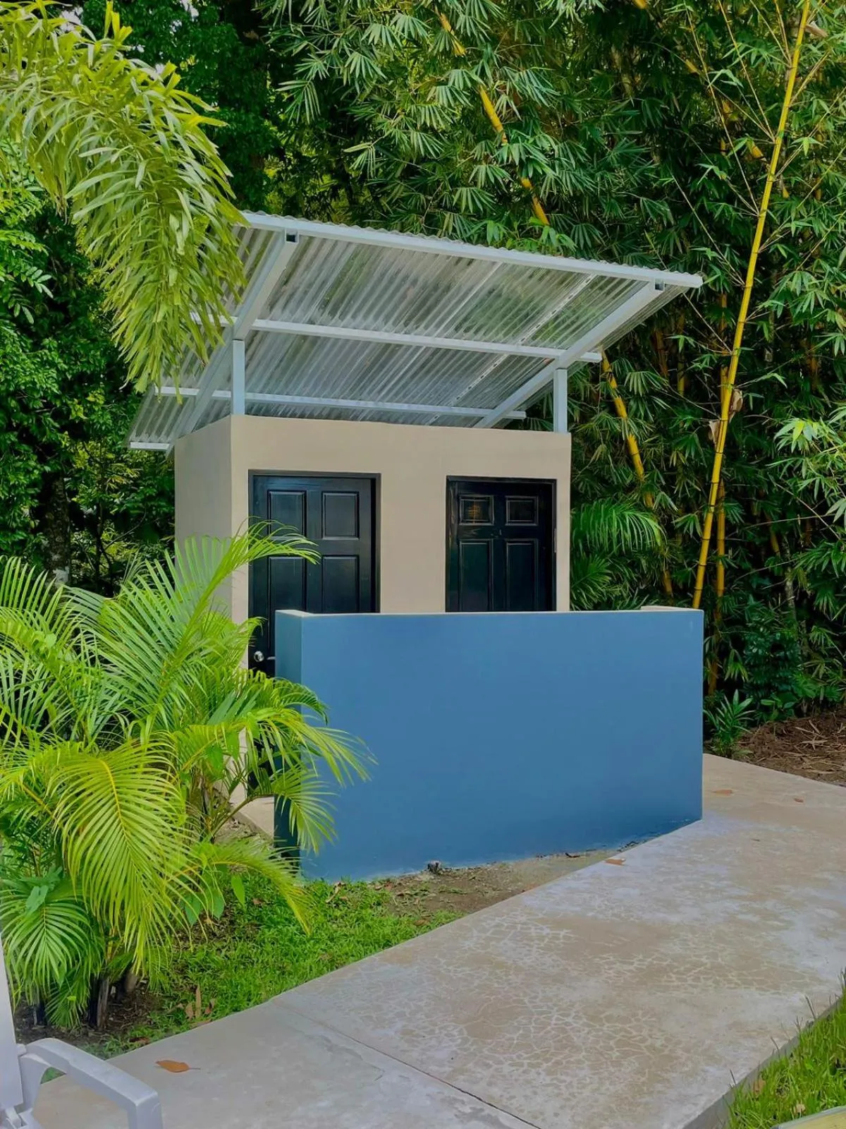 Day in Grand Park Manuel Antonio - Adults Only