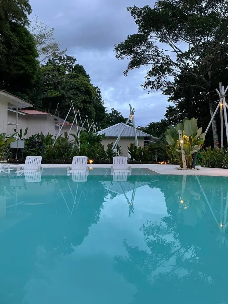 Swimming pool in Grand Park Manuel Antonio - Adults Only Swimming pool in Grand Park Manuel Antonio - Adults Only