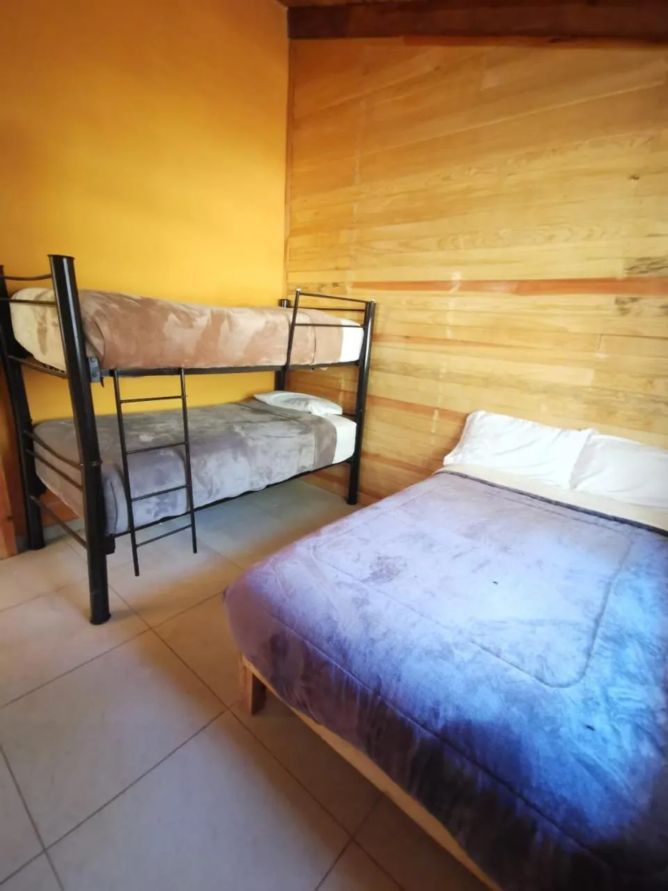 bunk bed, Bed in Los Pirineos