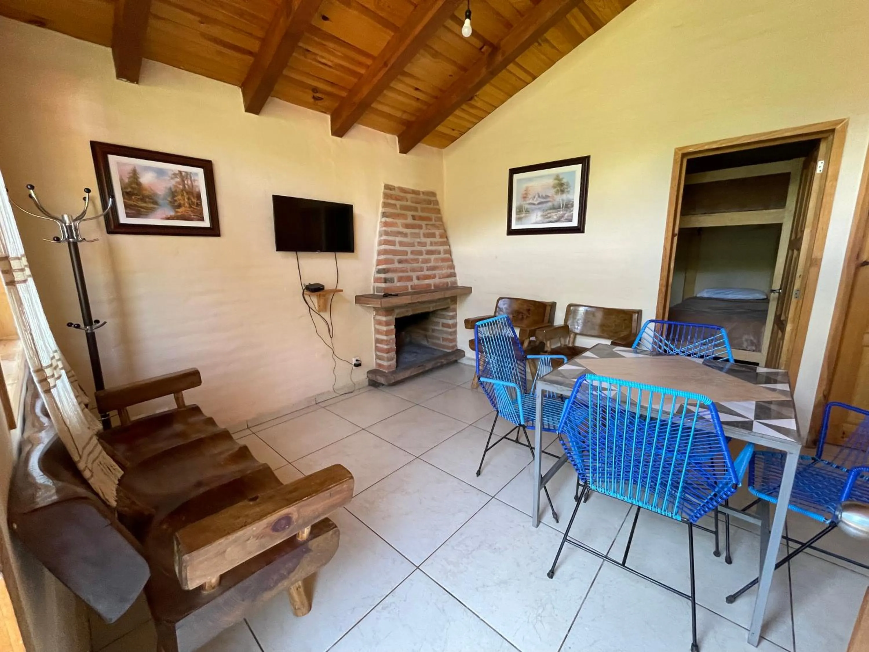 Dining area in Los Pirineos