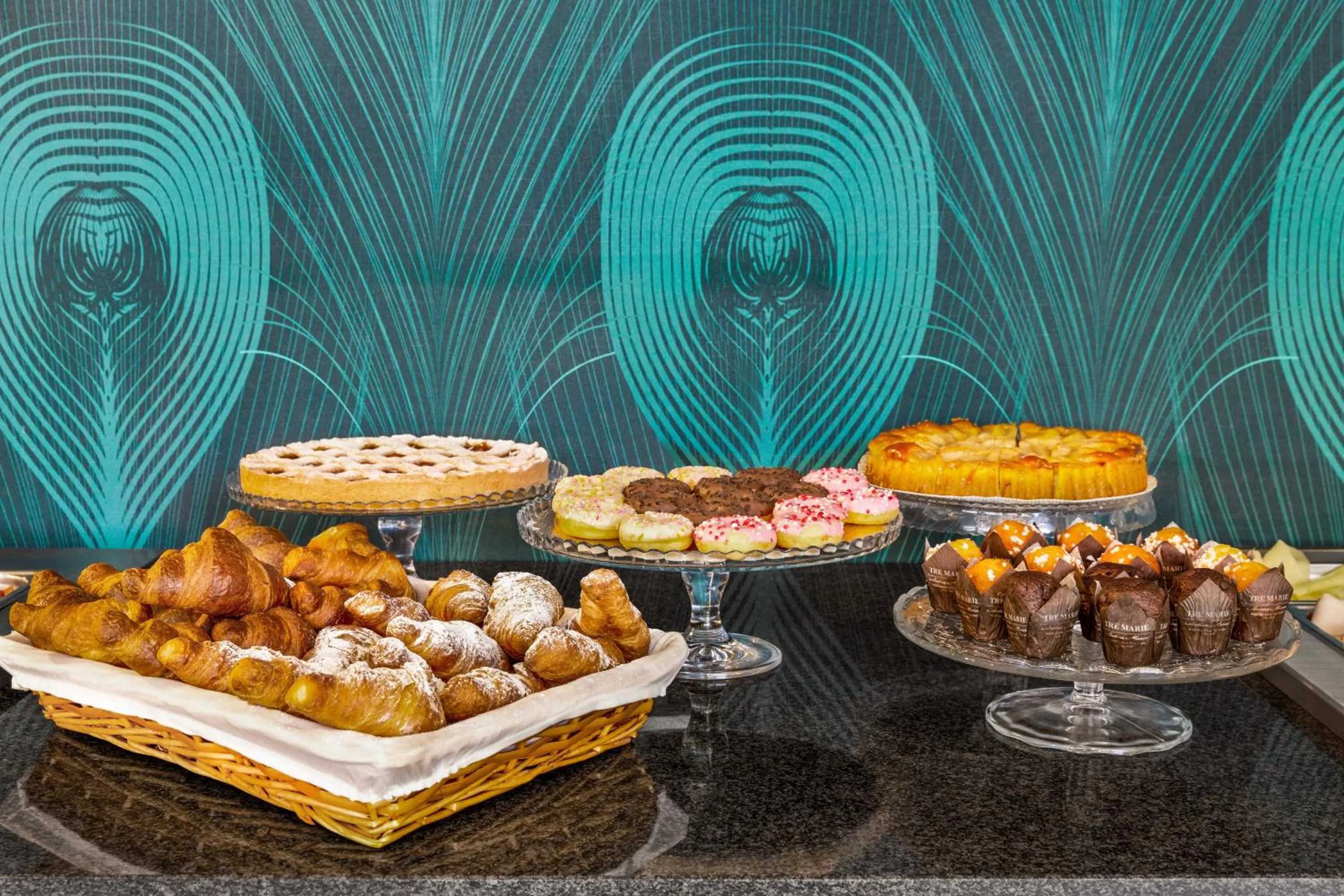 Restaurant/places to eat in Wyndham Garden Florence