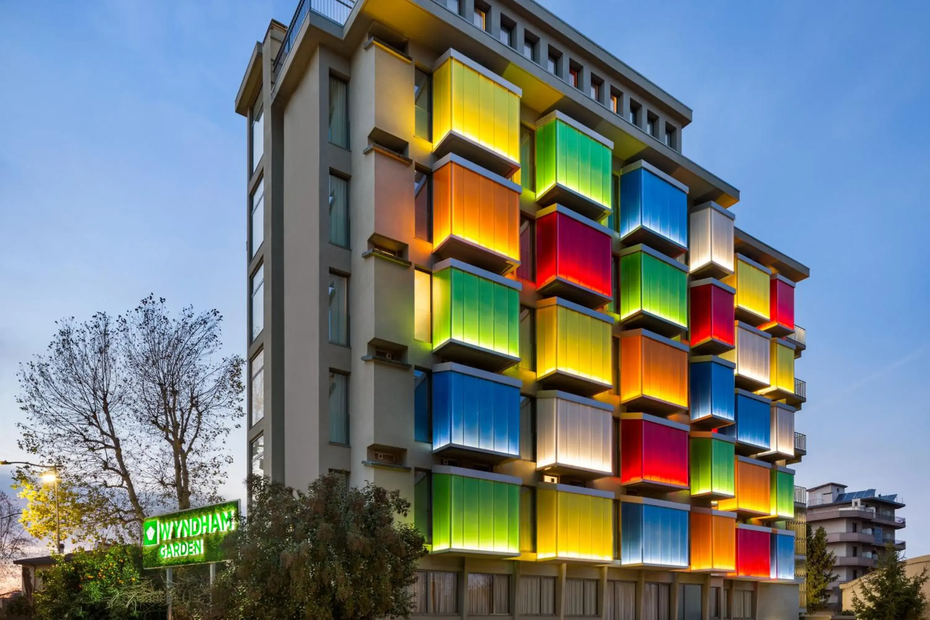 Property building in Wyndham Garden Florence Property building in Wyndham Garden Florence