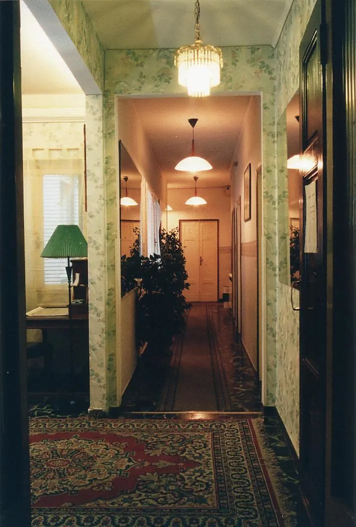 Lobby or reception in Souvenir Maya