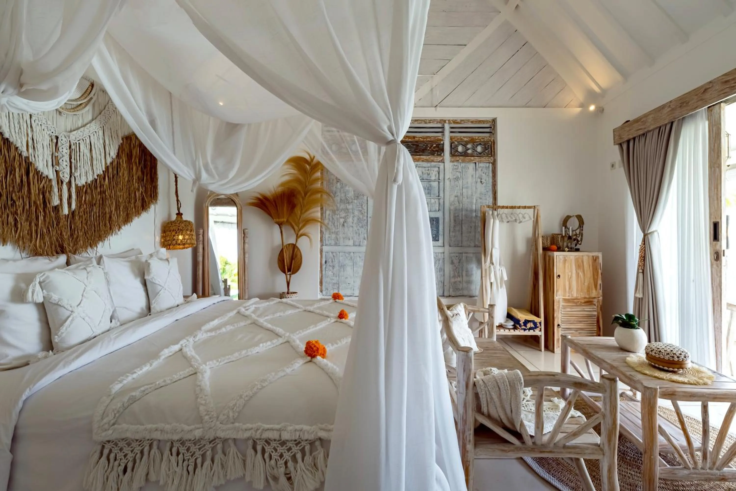 Bedroom, Bed in Atalaya Villas Nusa Penida - Adults only