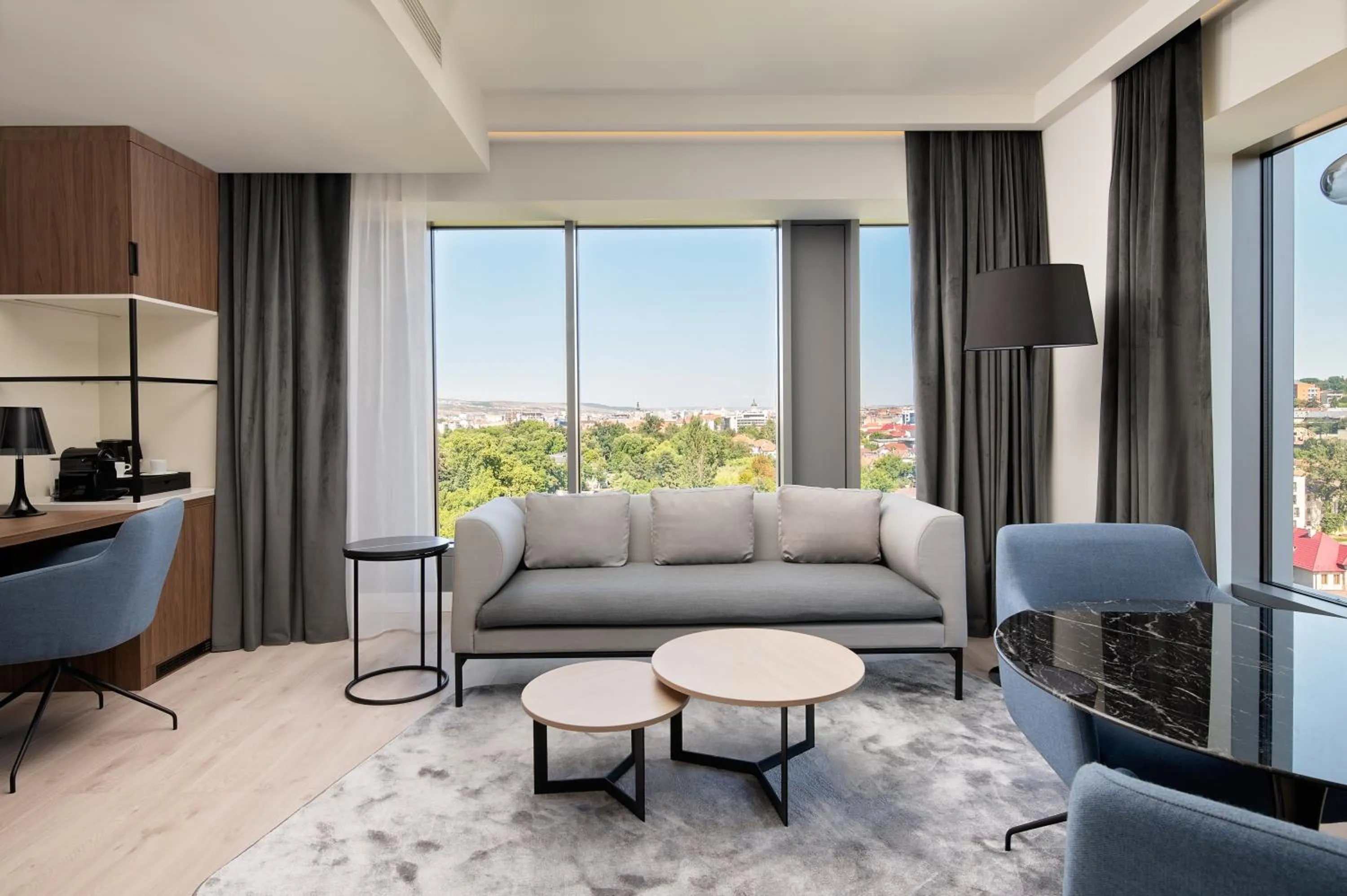 Living room in Radisson Blu Hotel, Cluj